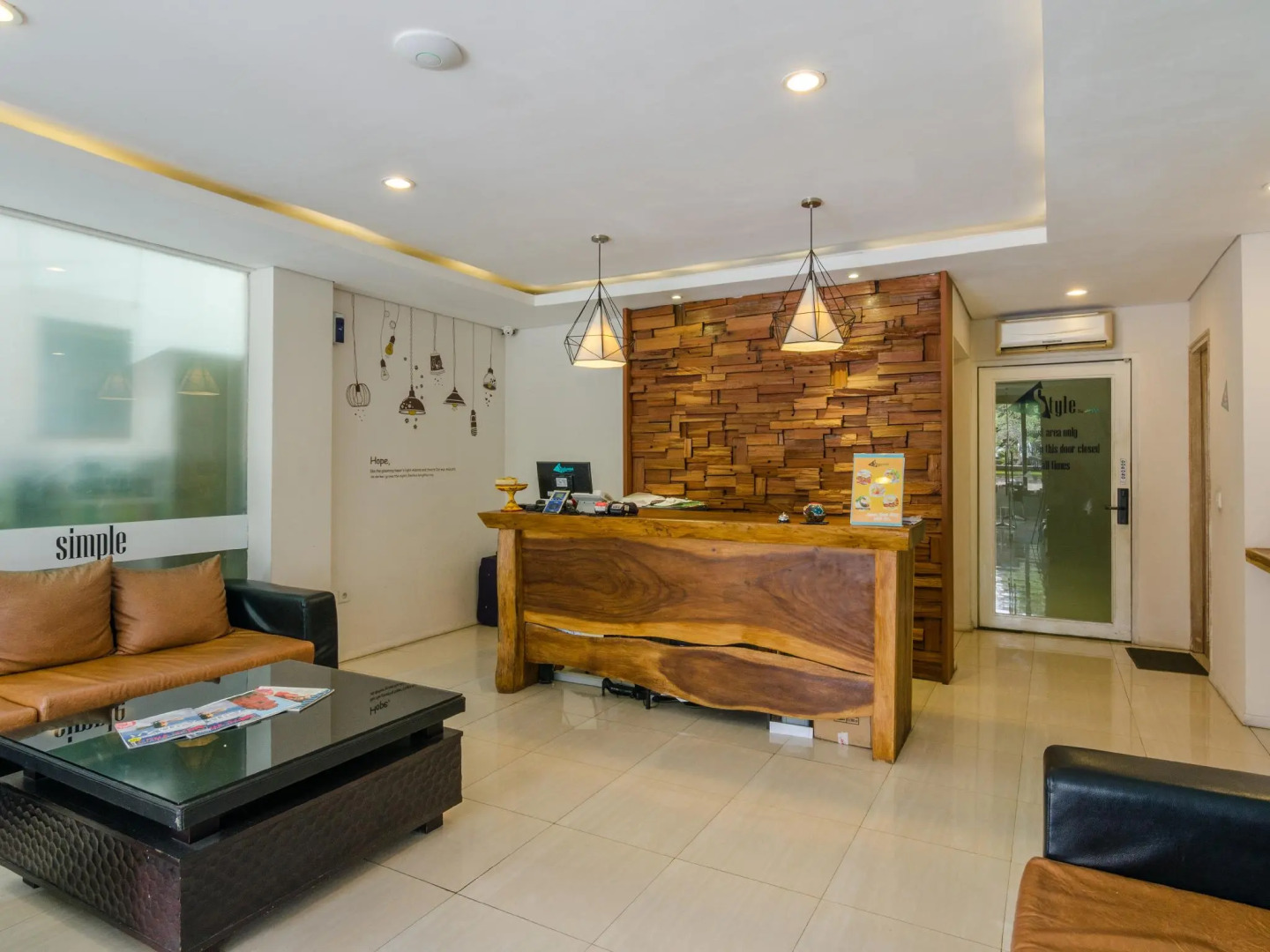 OYO 2854 COZY B&B Seminyak