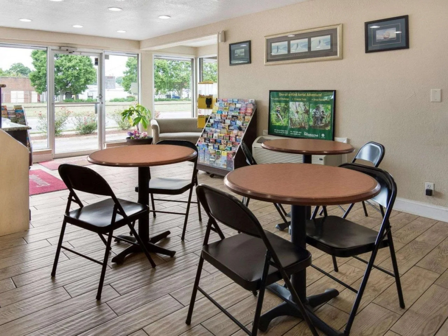 Econo Lodge Virginia Beach Town Center