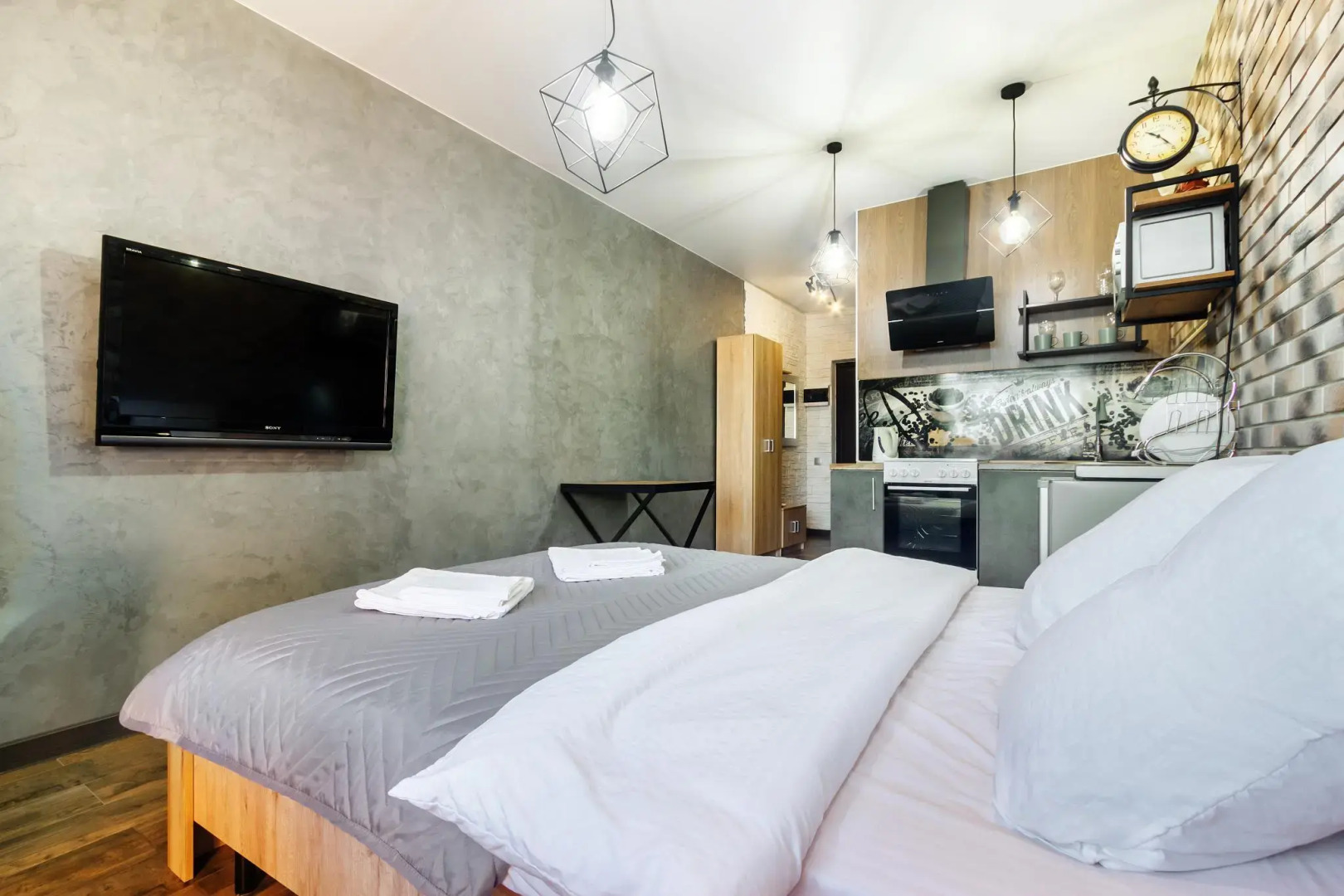 Апартаменты на Доломановском переулке 124/2