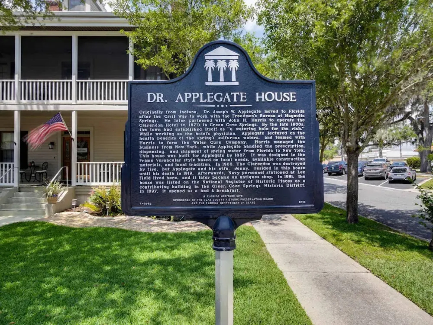 Charming Green Cove Historic Home 1st Floor Stay