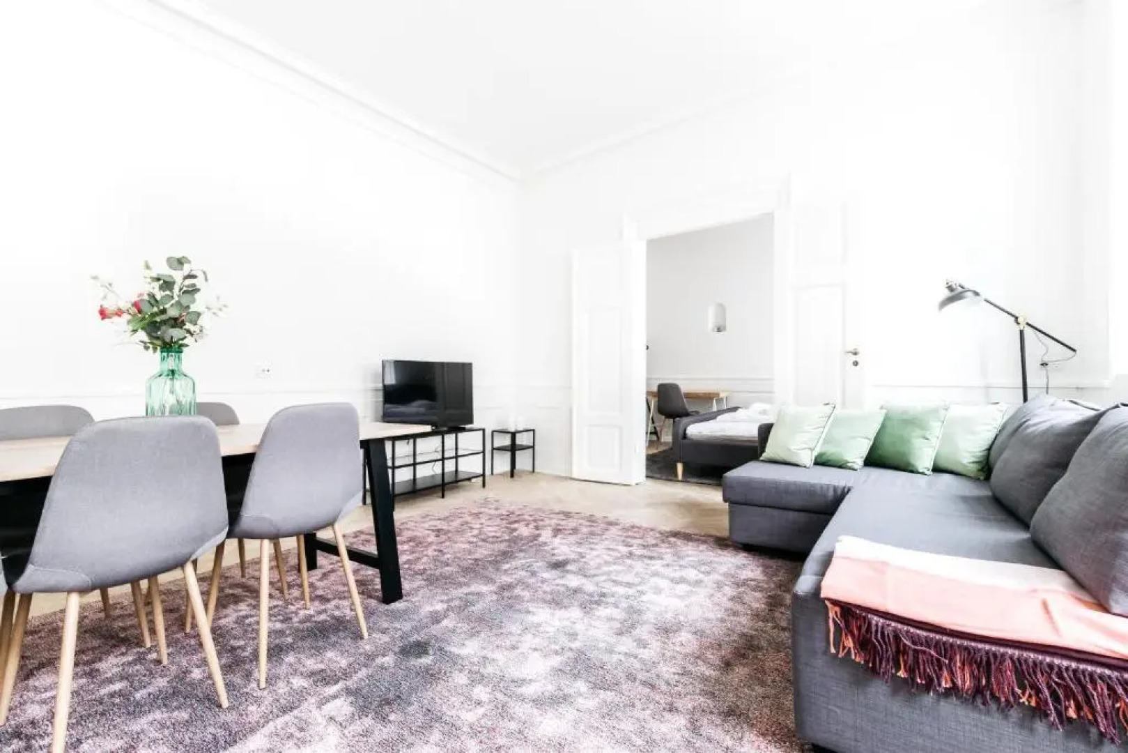 Lavish 4BR Flat in the Heart of CPH by The Canals