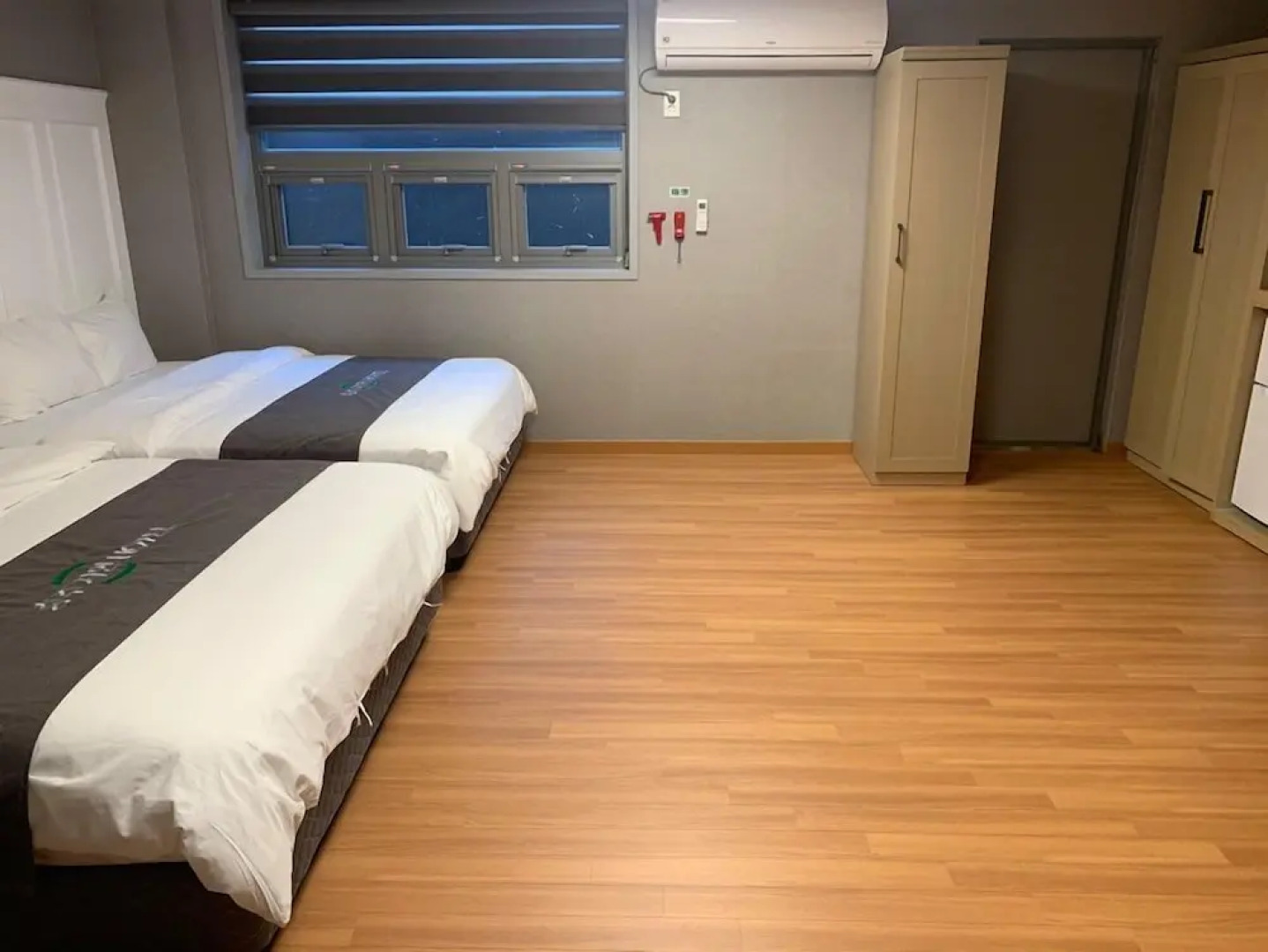 Moonkang S Spa Hotel