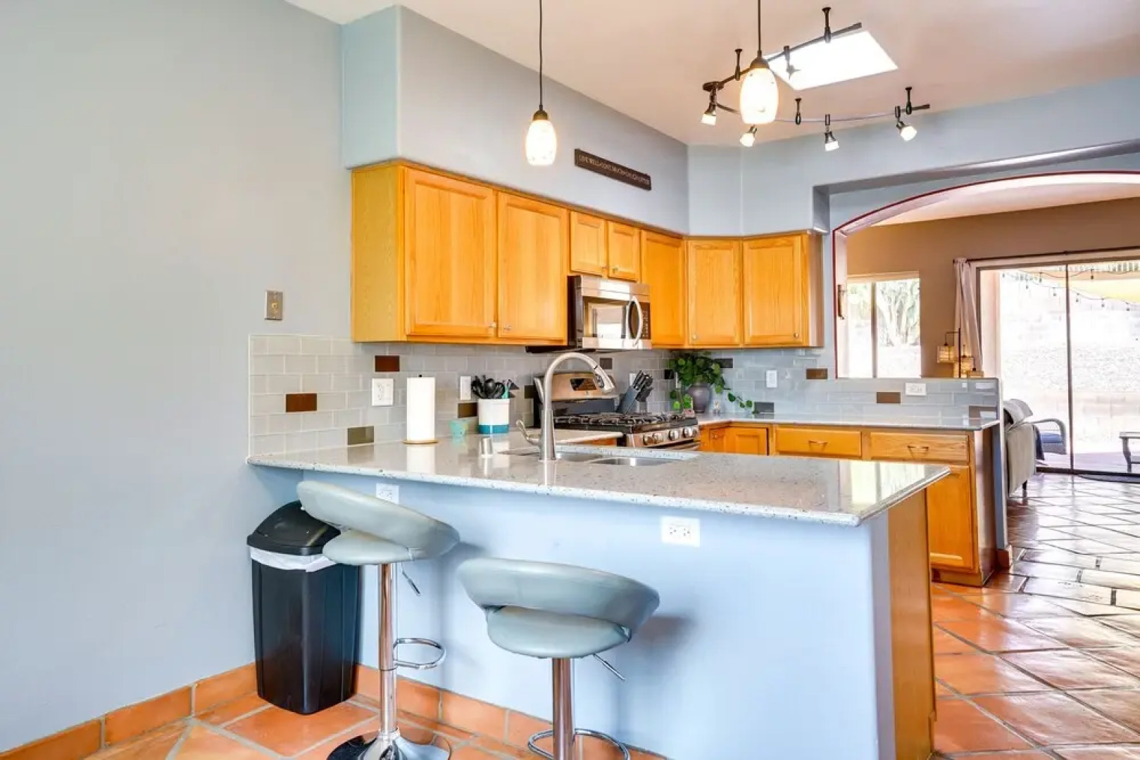 Luxury Tucson Retreat: Patio, Hot Tub & Fireplace