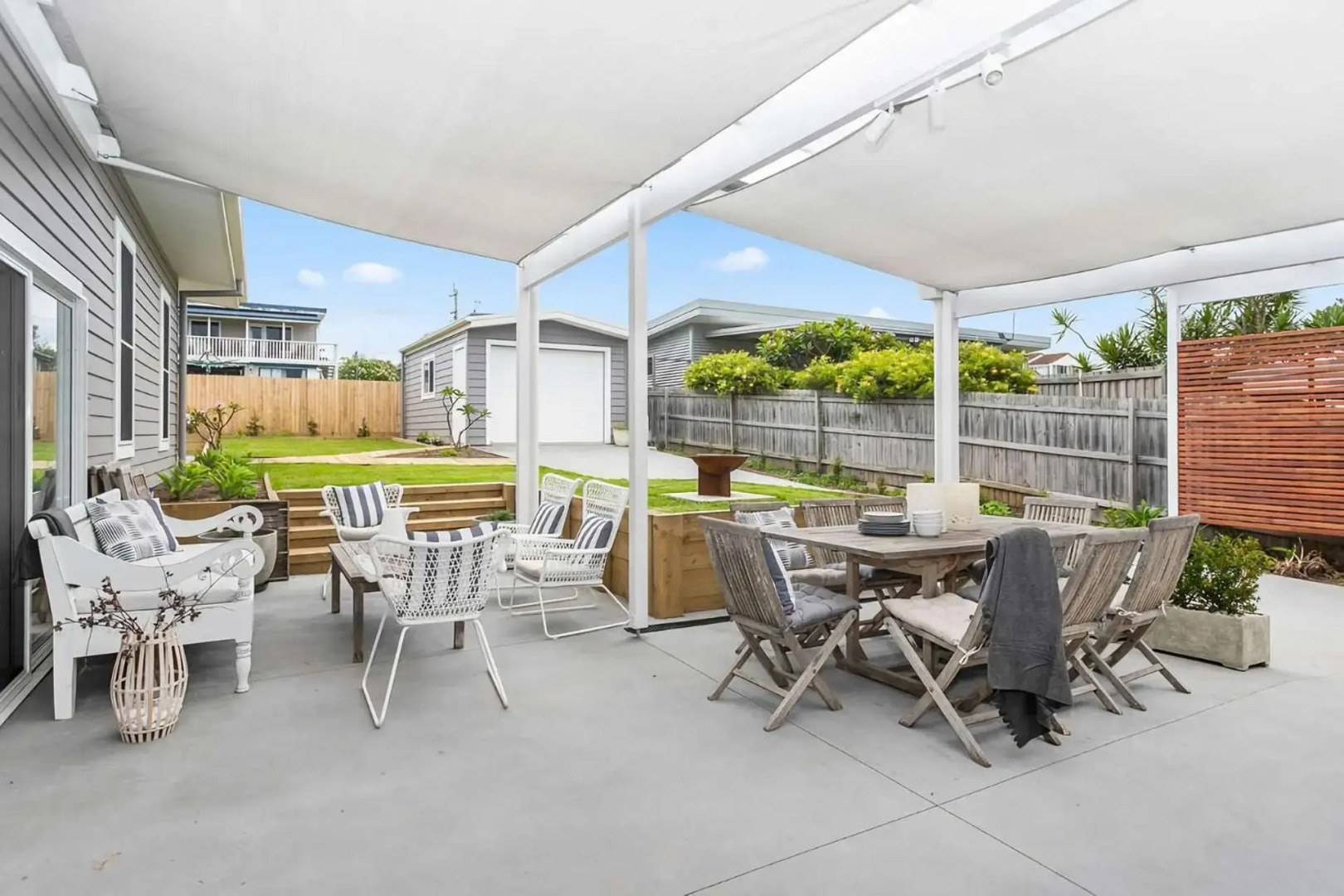 SurfBreak on Seaside