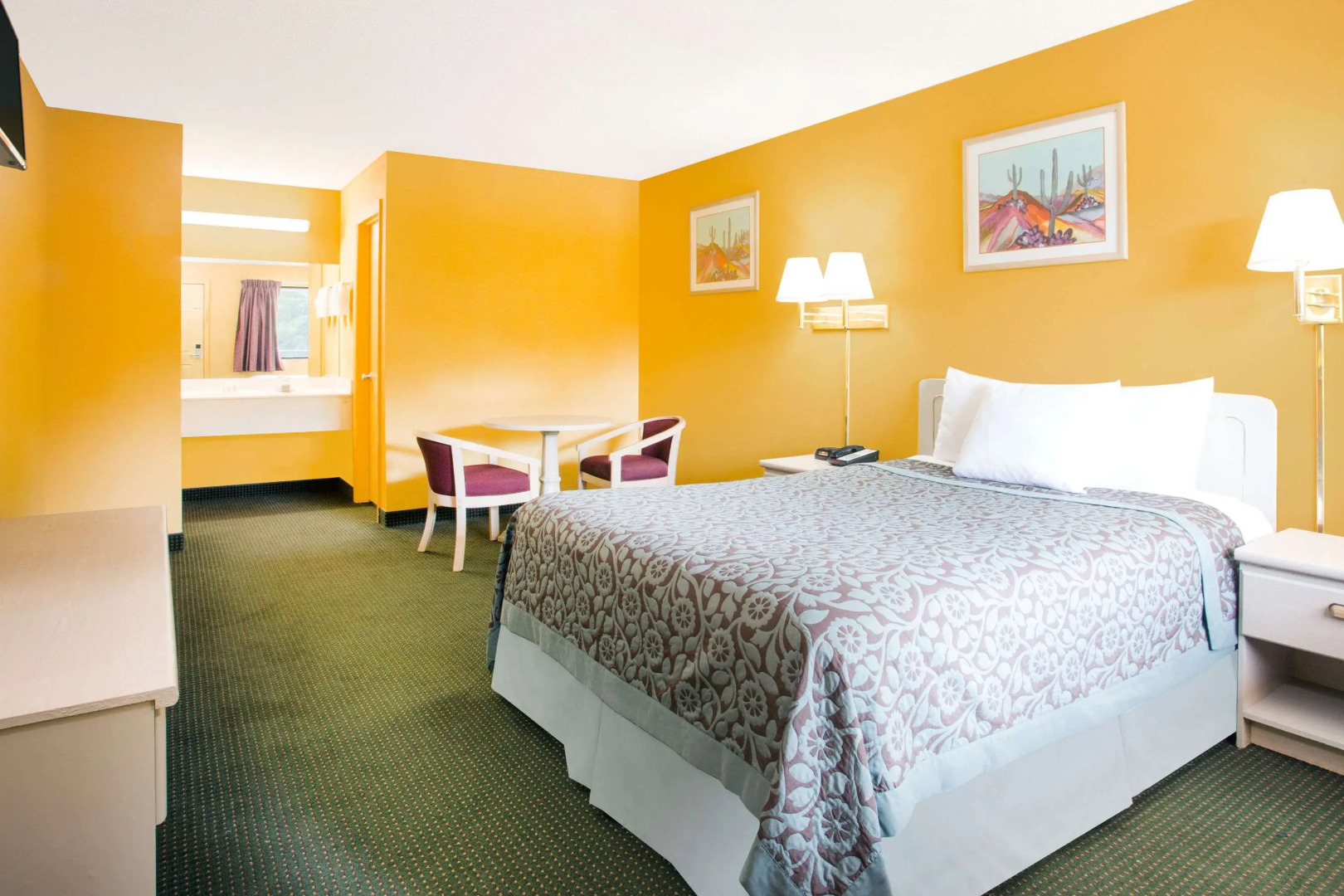 Days Inn by Wyndham Camilla