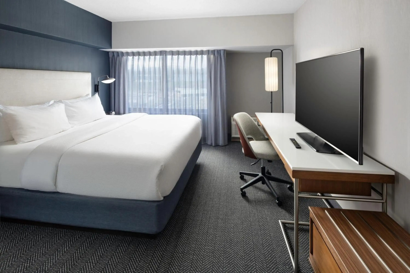 Courtyard By Marriott Shelton