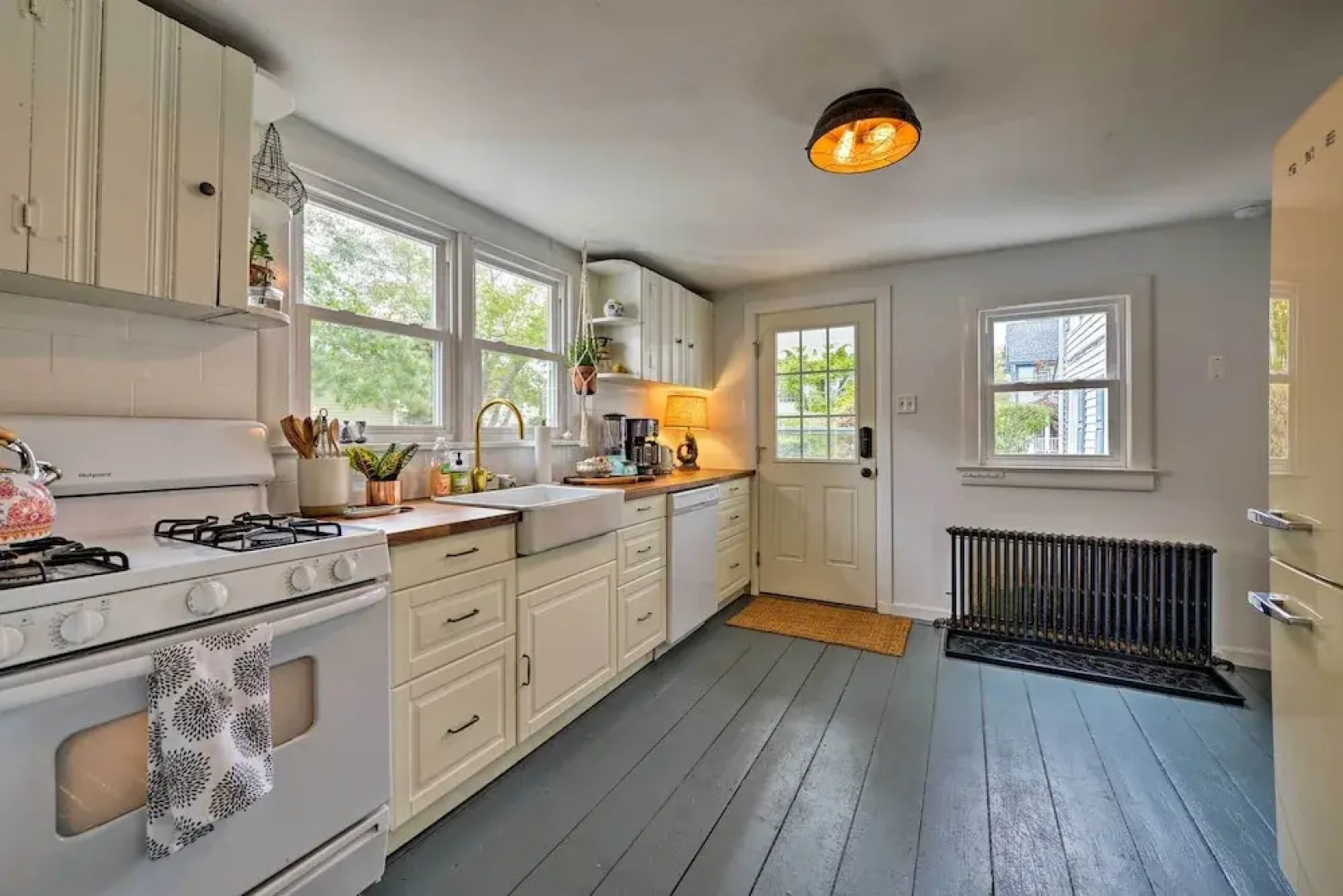 'poplar Cottage' Minutes to Stone Harbor Beaches!