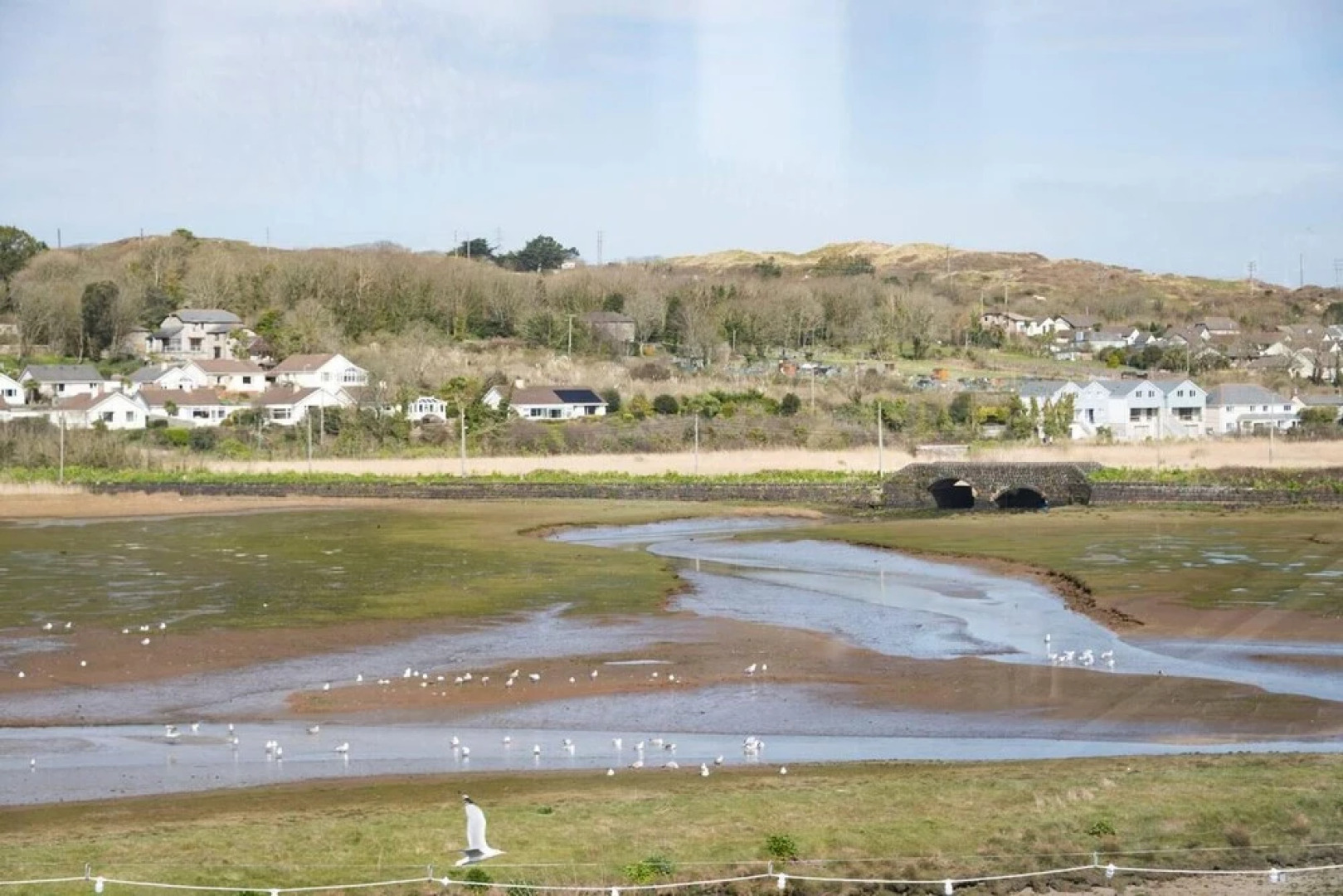 Luxurious 2 Bedroom Apartment With Estuary View