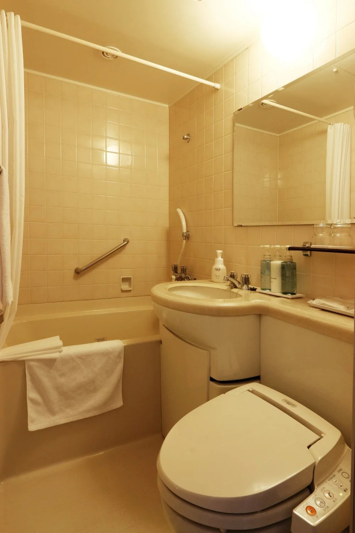 Nest Hotel Matsuyama