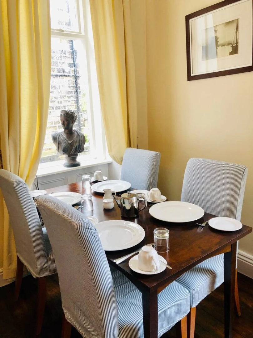 No11 Bistro-Bar & Rooms