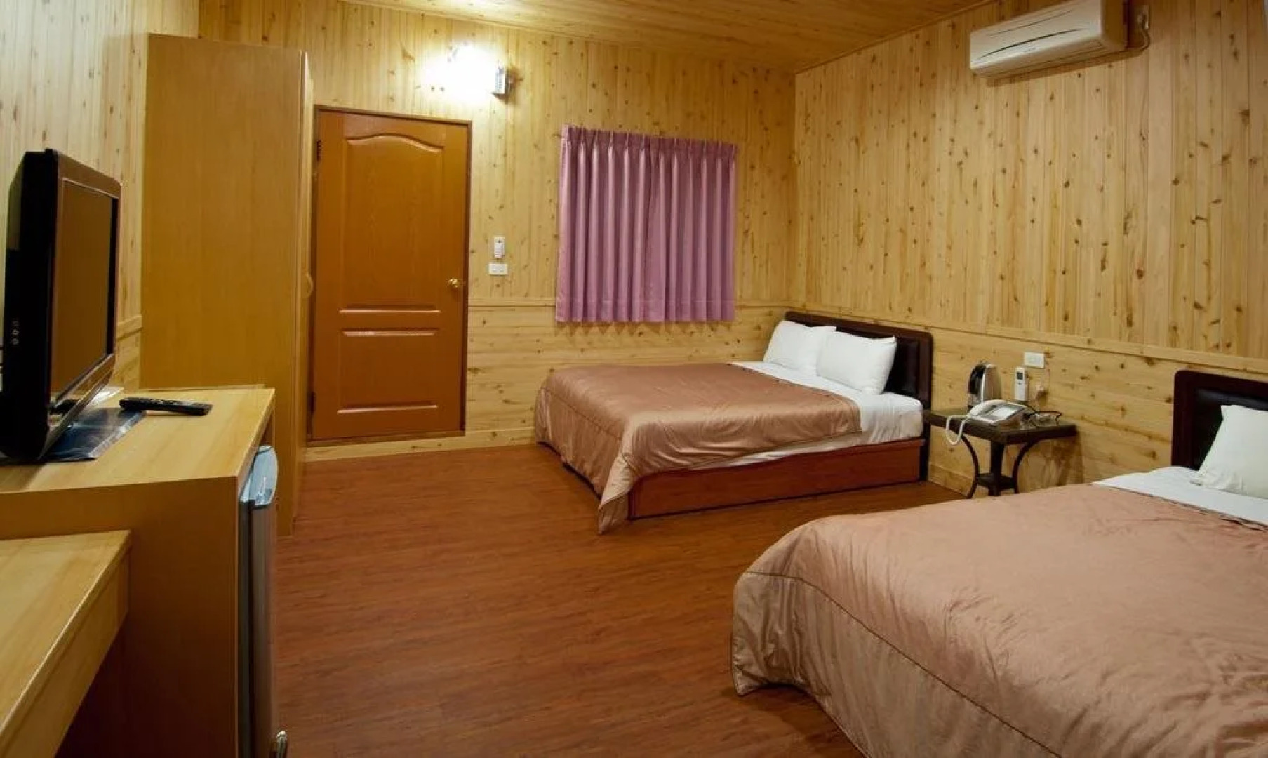 CDR Hotspring Resort