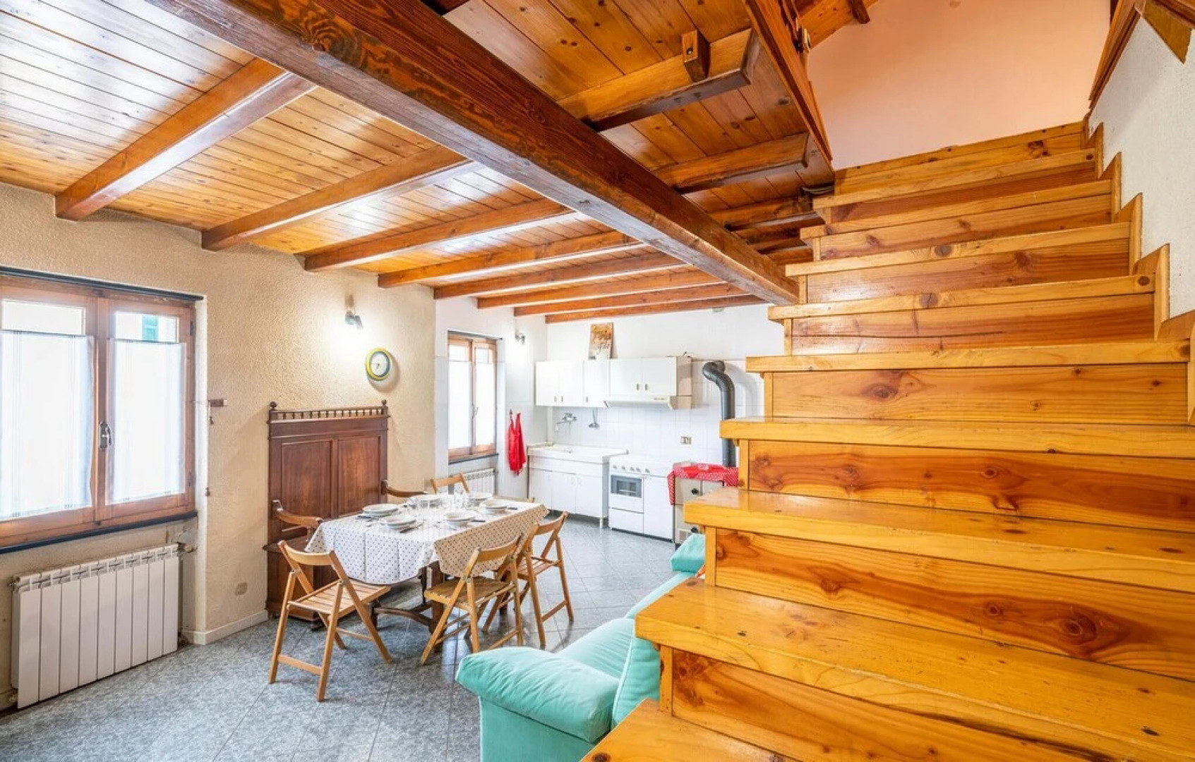 Stunning Home in Loco di Rovegno With Wifi and 2 Bedrooms