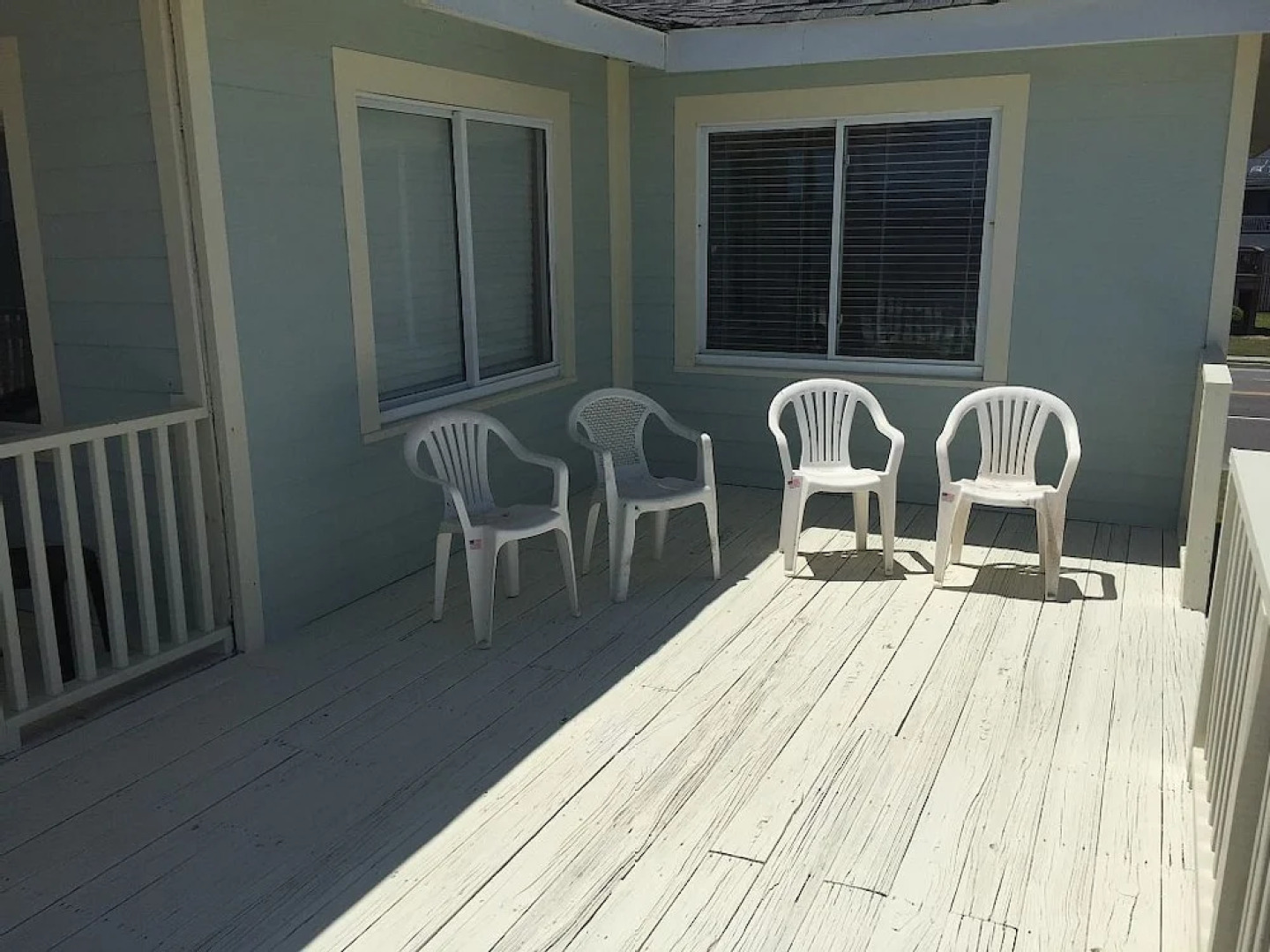 Conch Out - 4 Br home by RedAwning