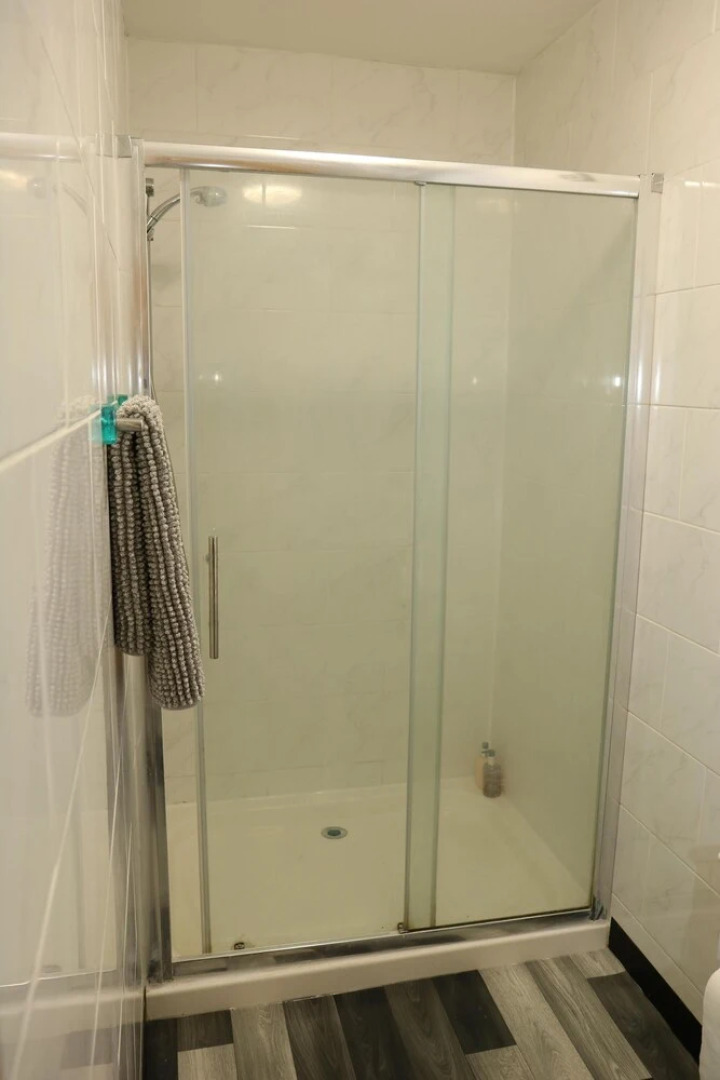 Ideal Lodgings in Bury - Whitefield