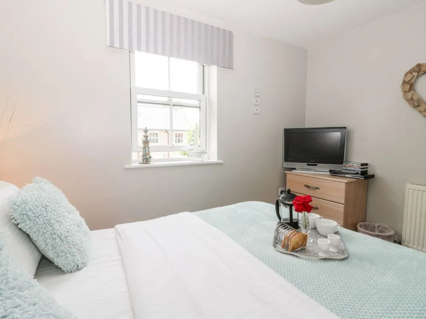 Nett's Coastal Escape