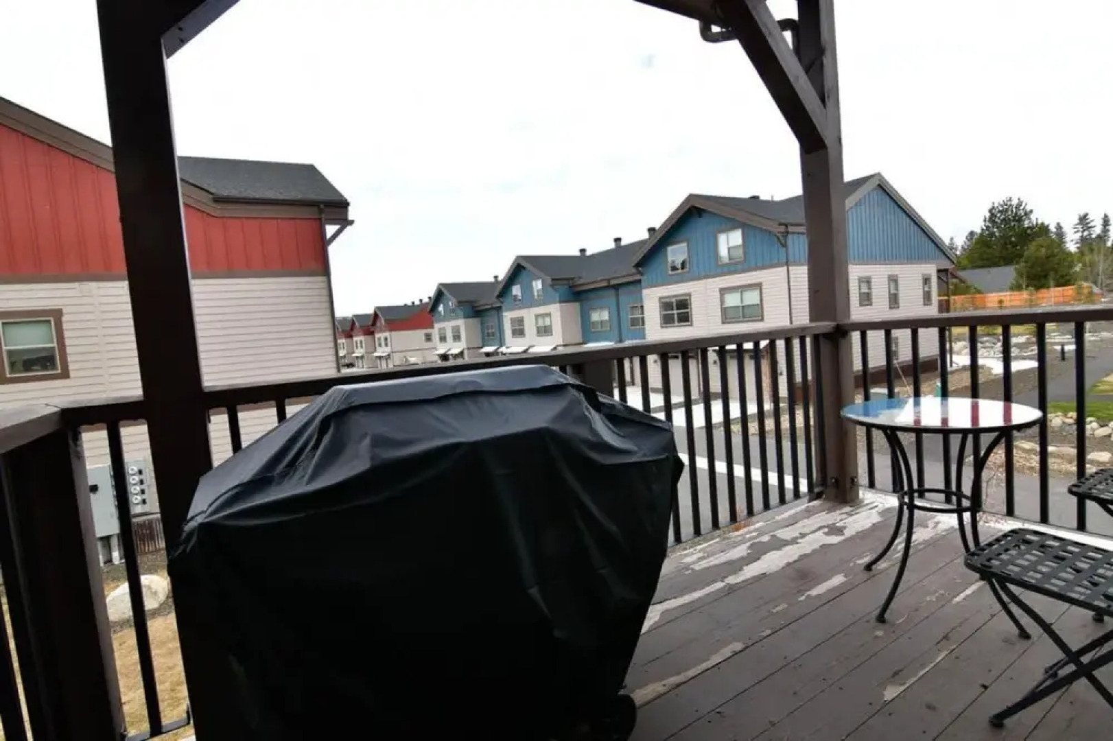 Maple Leaf Retreat by Casago Mccall - Donerightmanagement