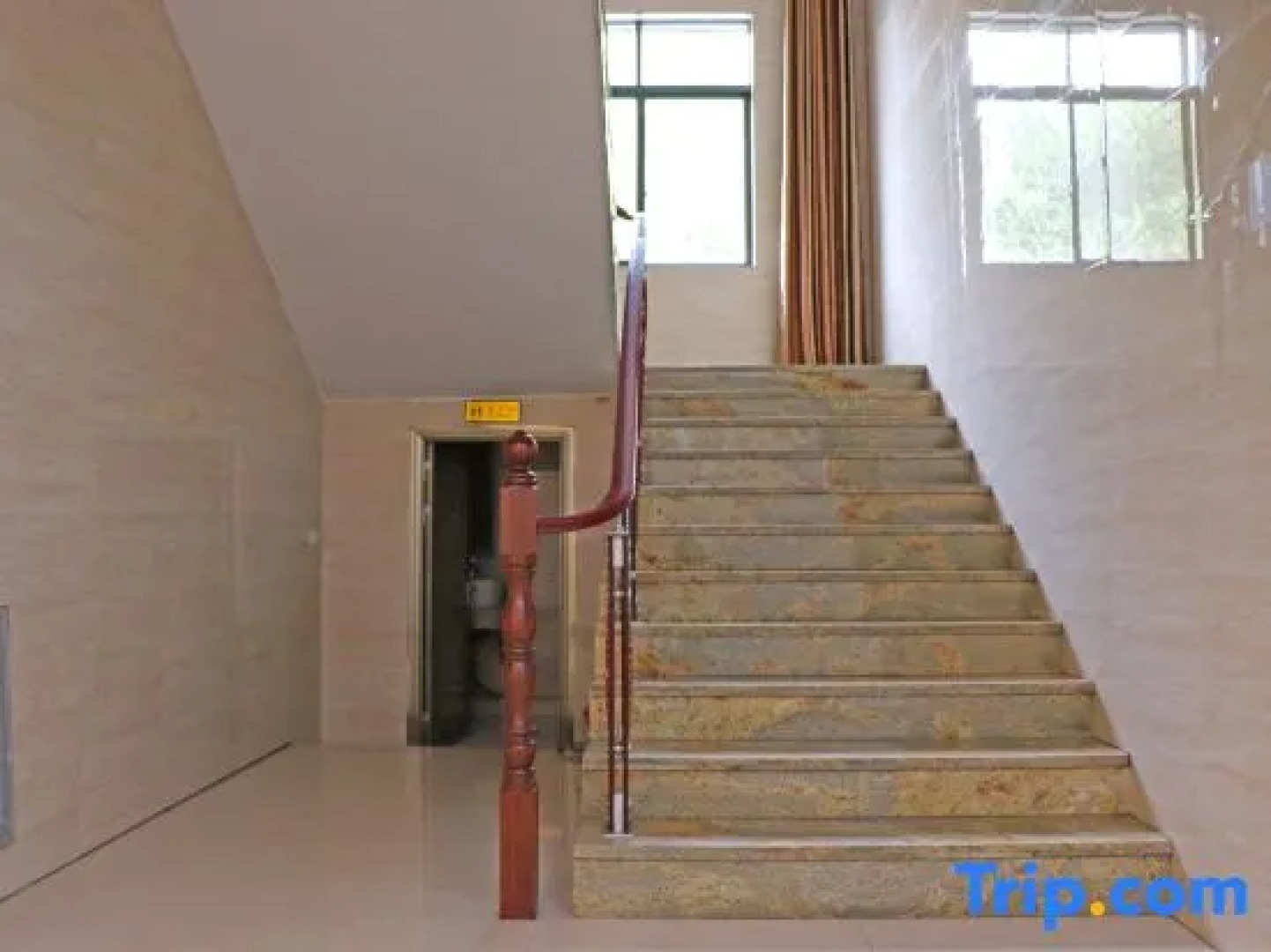 Yingtan Nanfang Ying Hotel