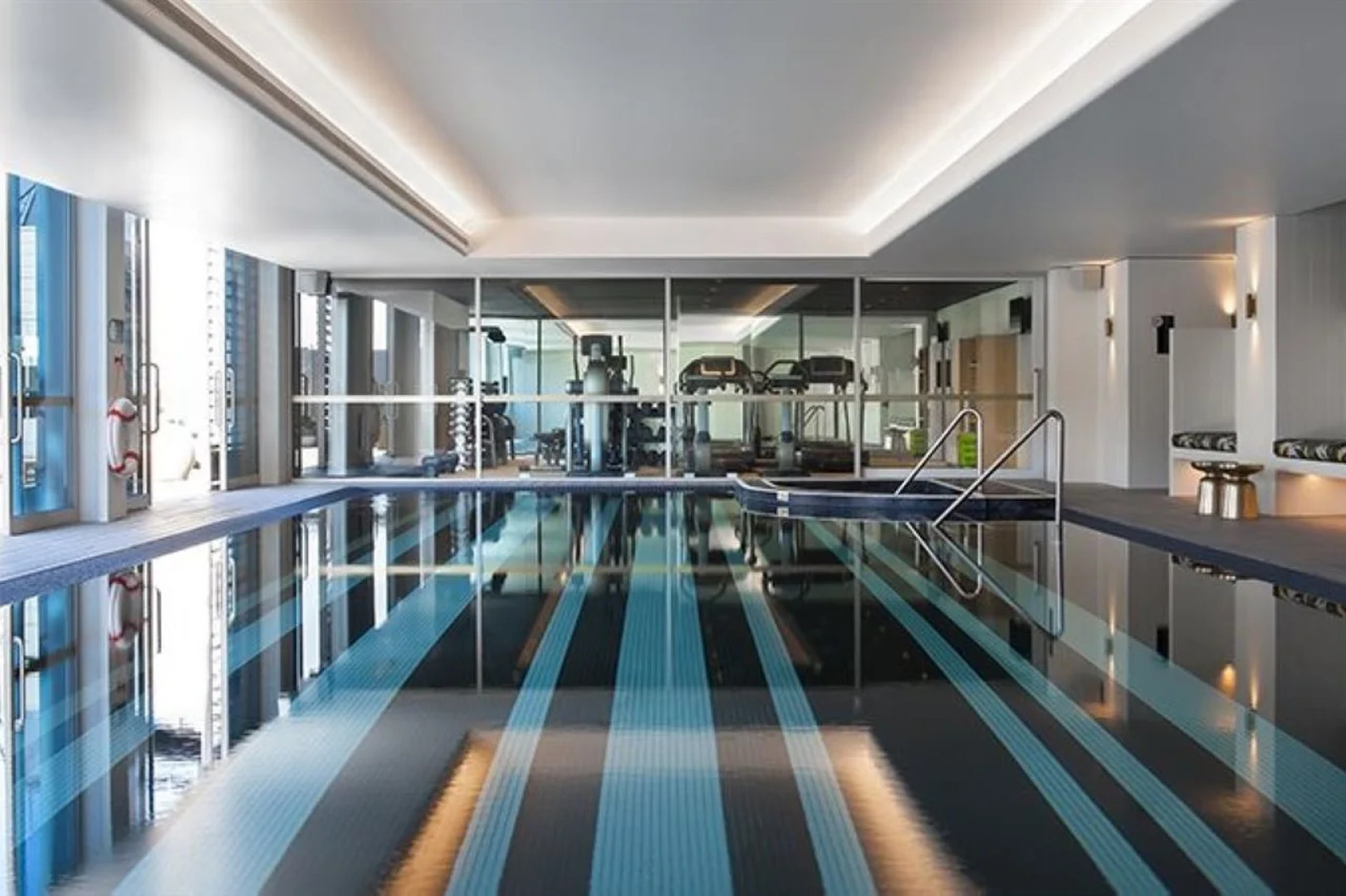 Ovolo Sydney Woolloomooloo, a Wyndham Hotel