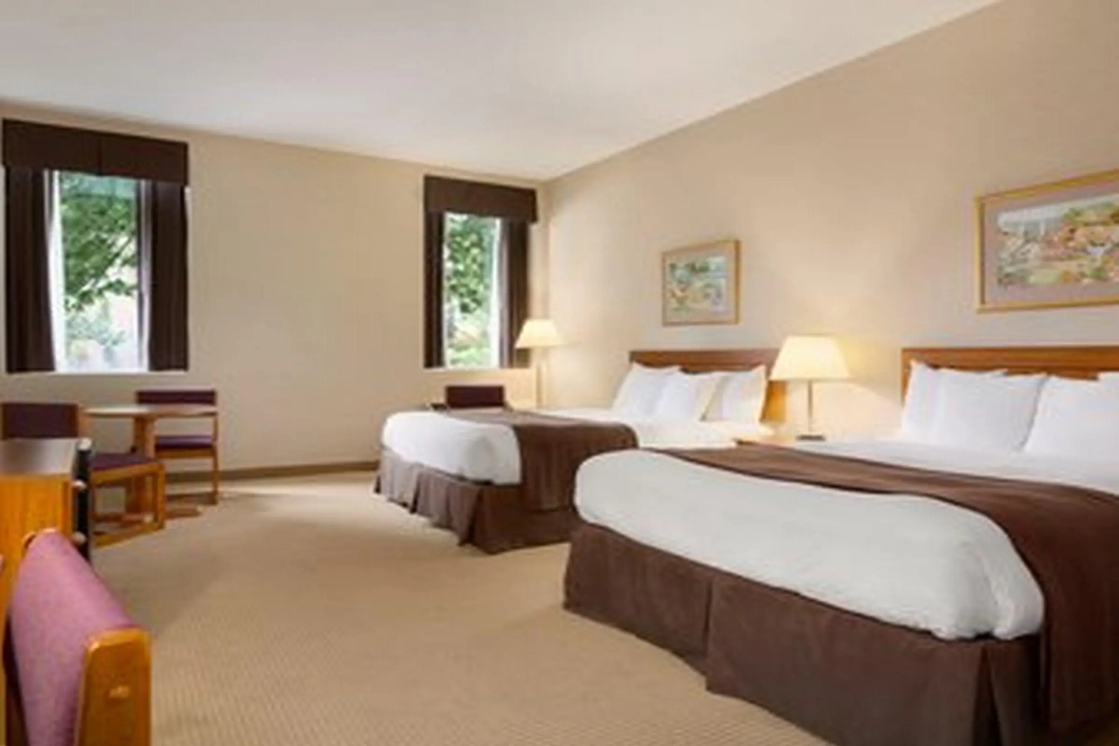 Days Inn by Wyndham Toronto East Beaches