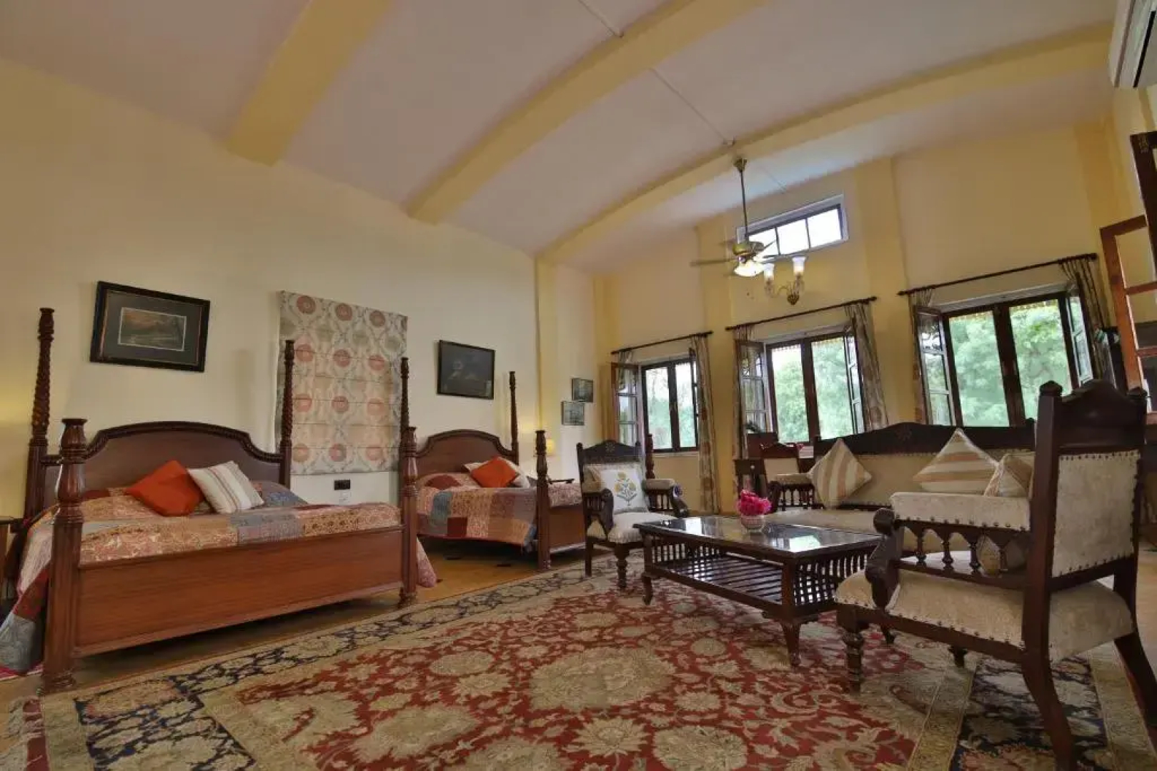 Roop Niwas Kothi, Near Mandawa