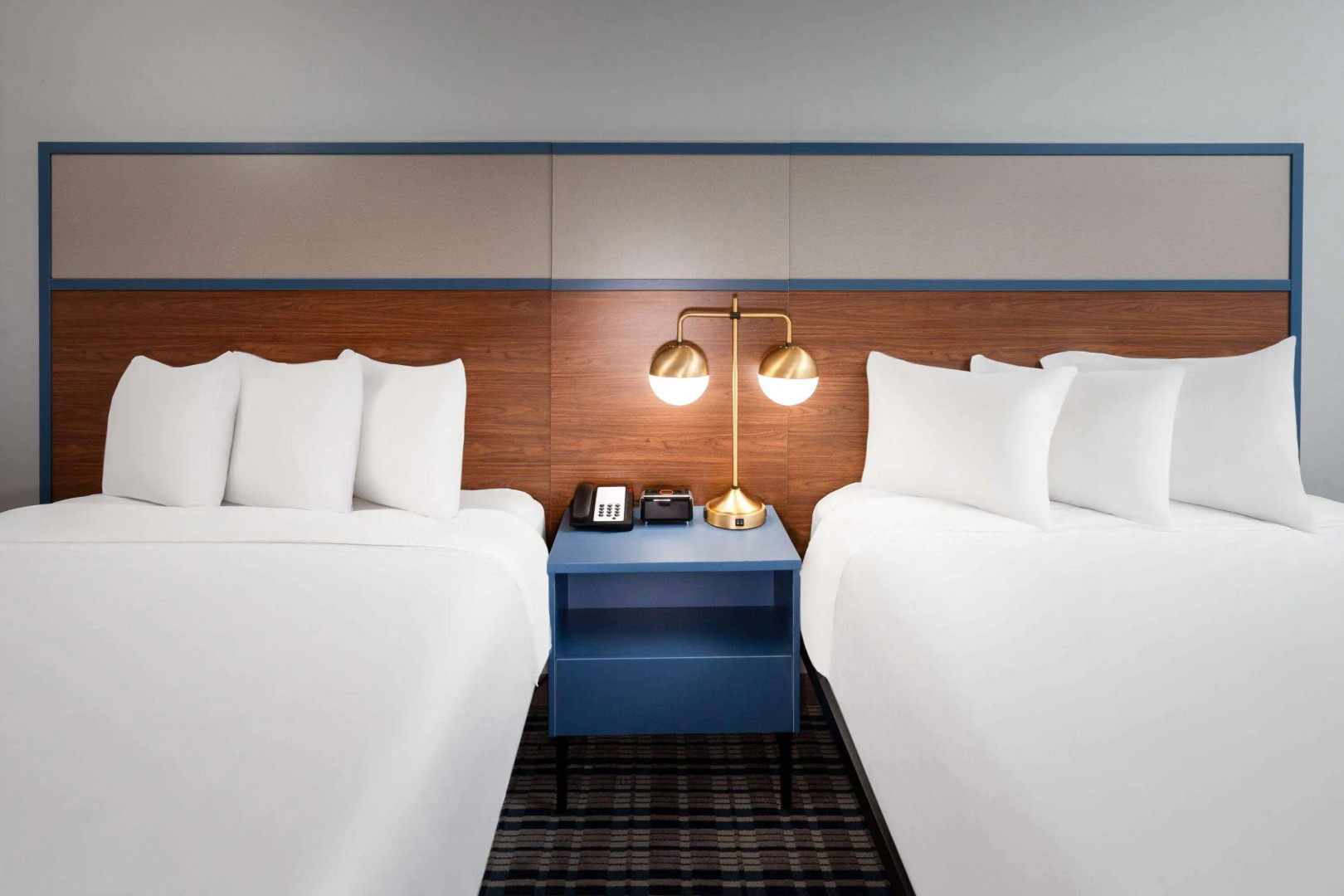 AmericInn by Wyndham Eagle River Downtown