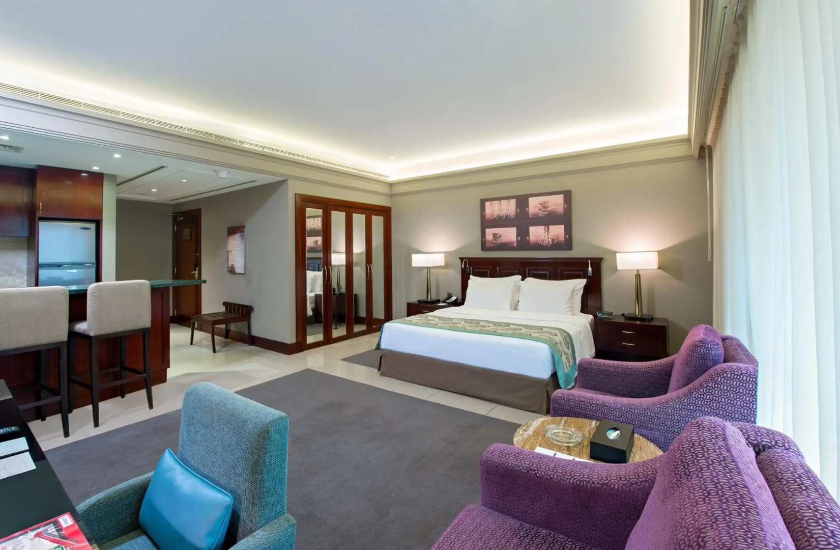 Somewhere Hotel Apartment