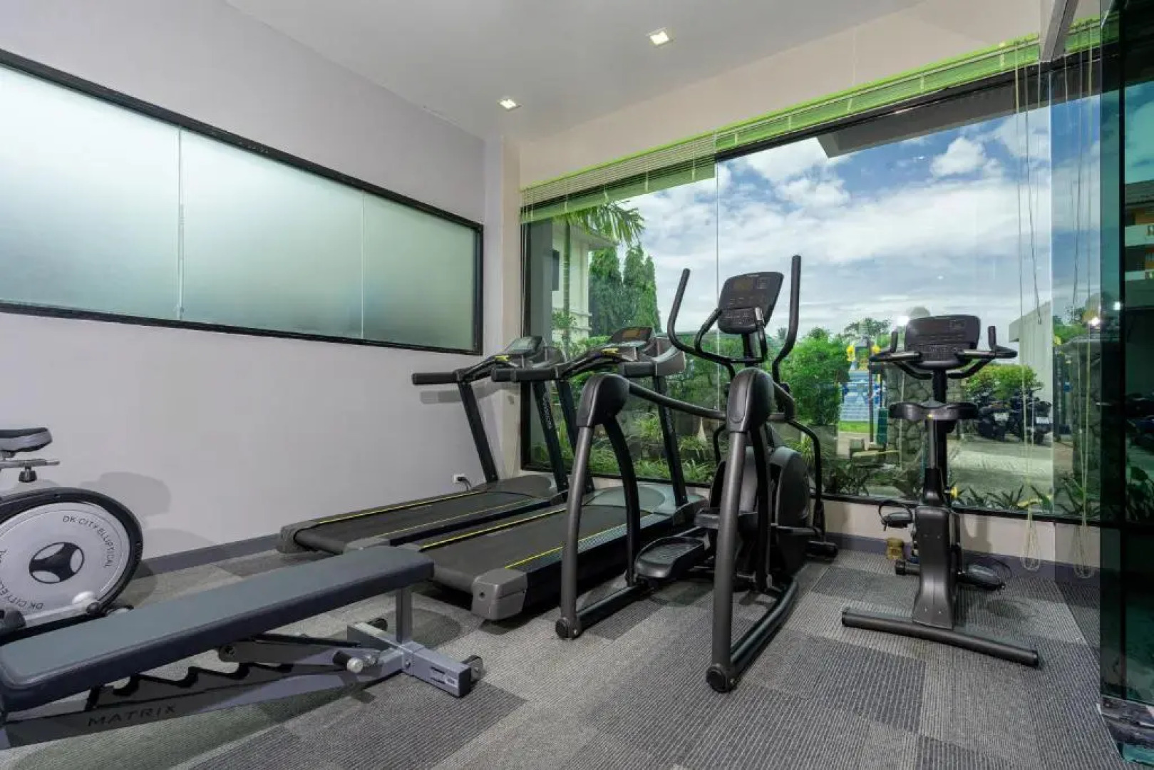 Patong Bay Residence