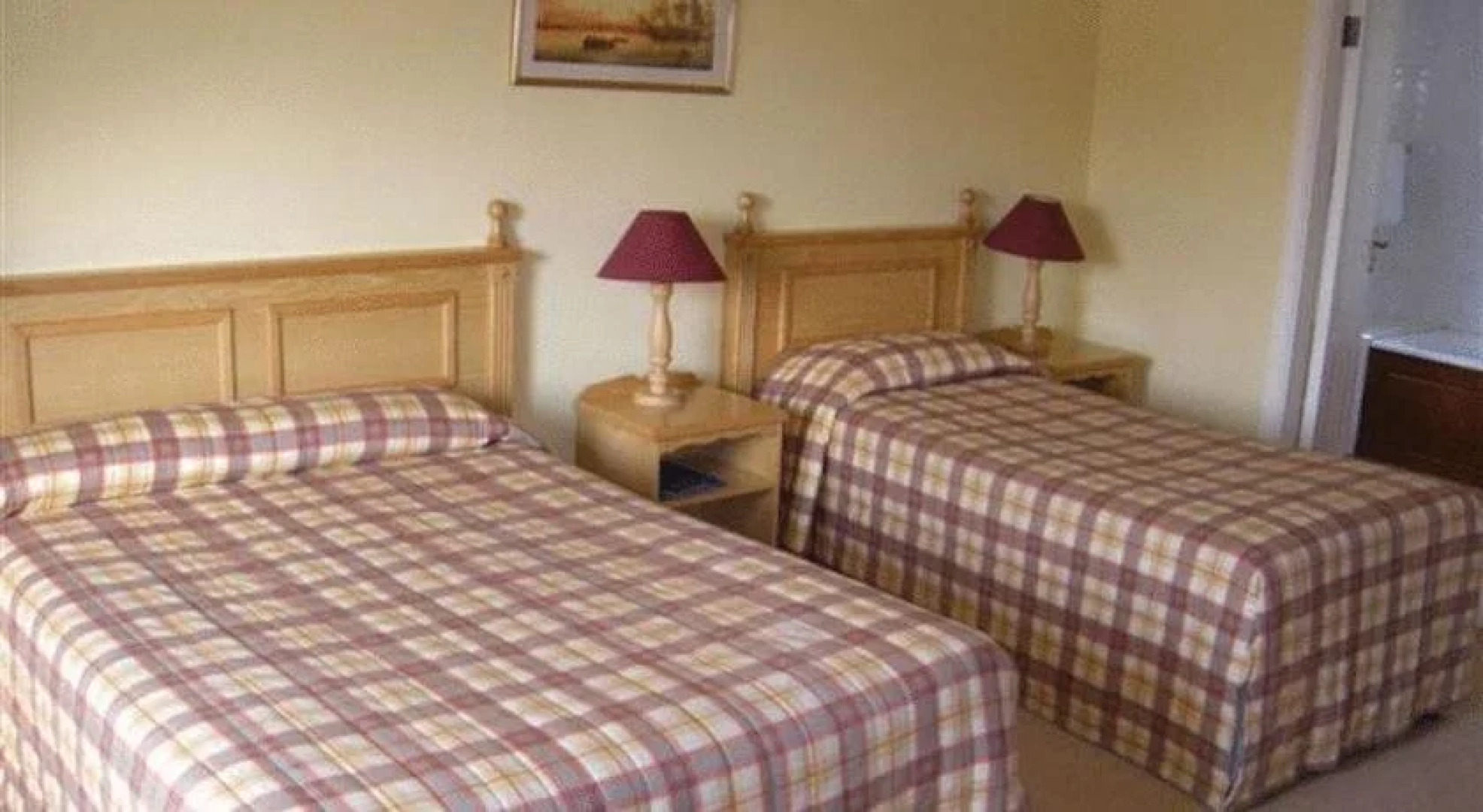 Brass Lantern Townhouse