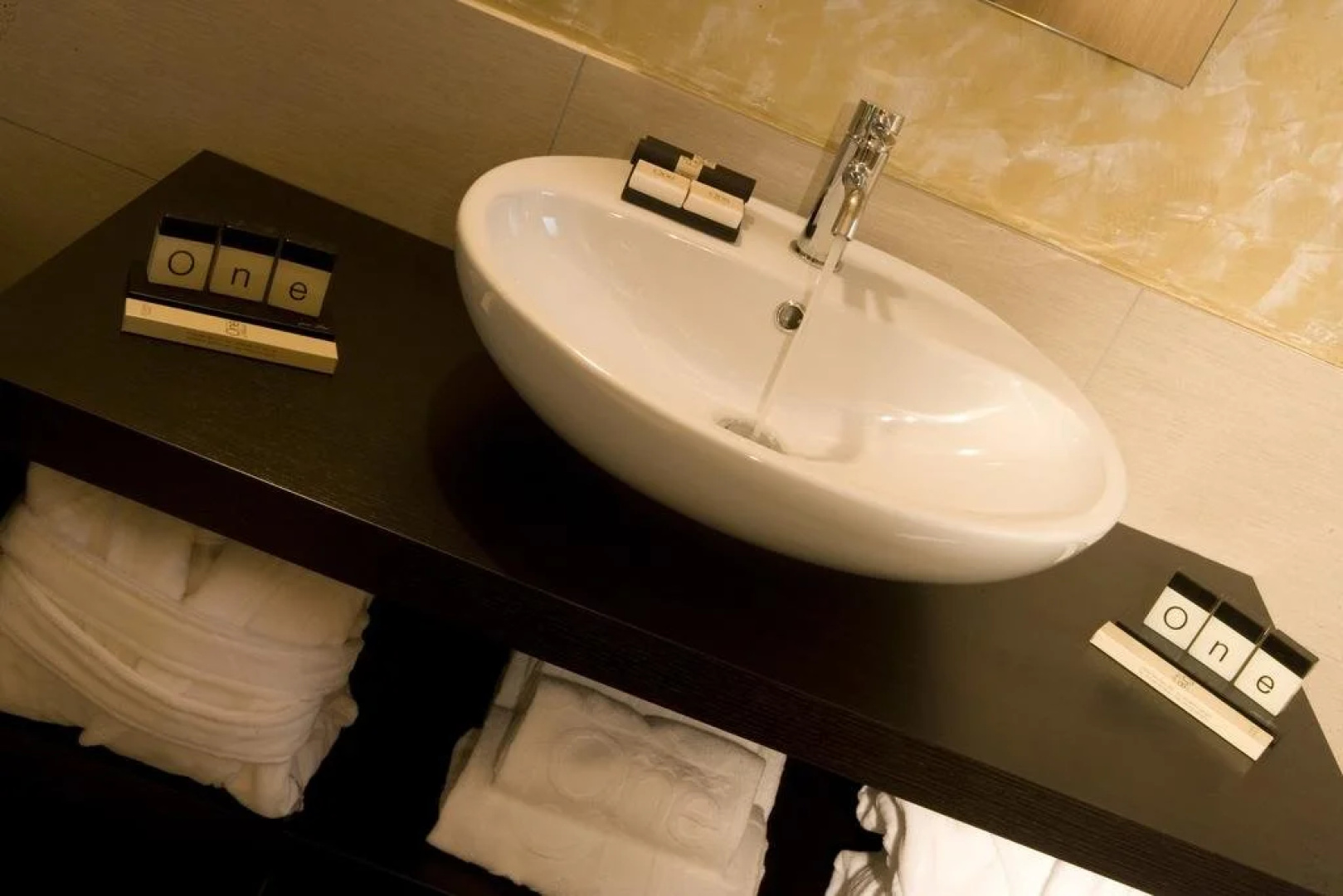 OneMhotel