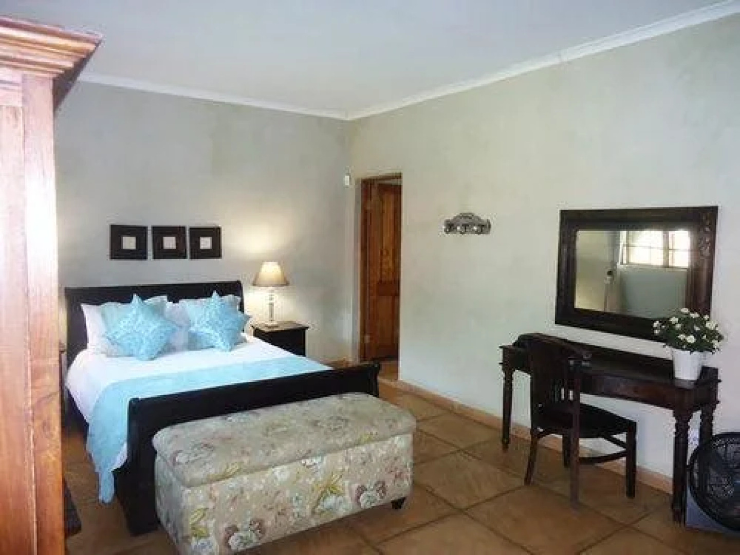 Tindlovu Country Lodge