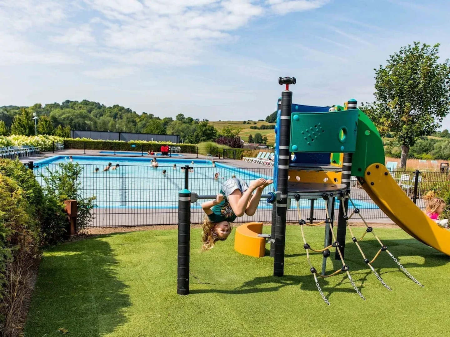 Modern Holiday Home with Dishwasher, 5 Km. From Valkenburg