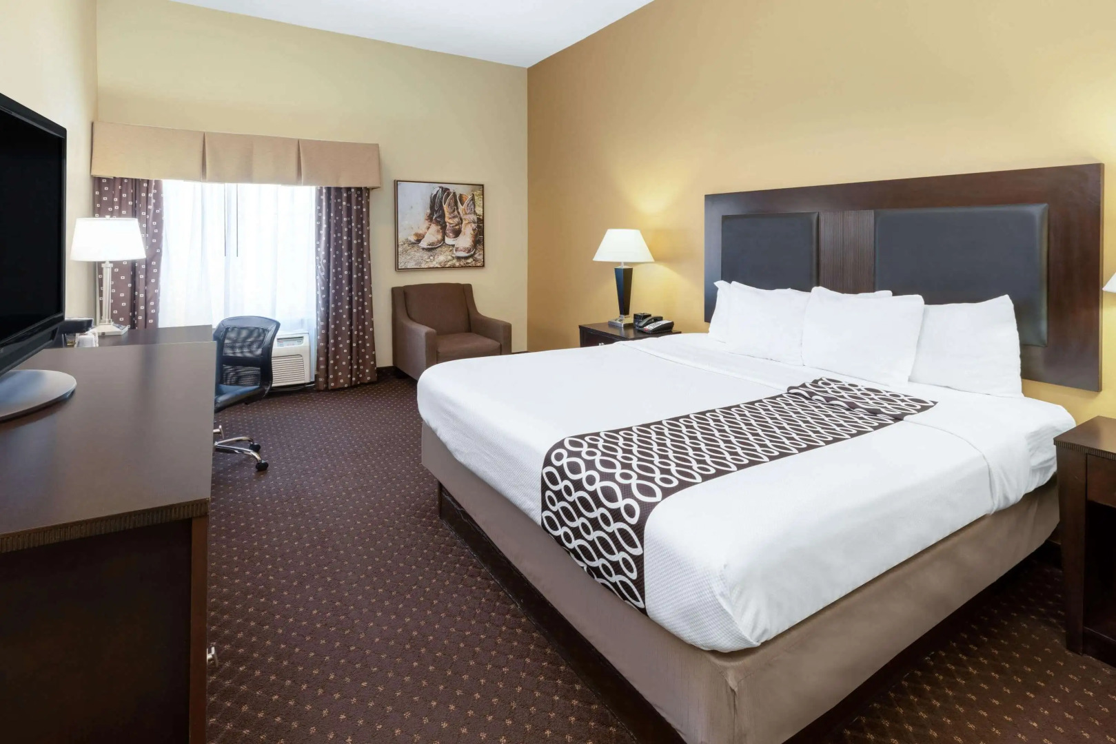 La Quinta Inn & Suites by Wyndham Houston New Caney