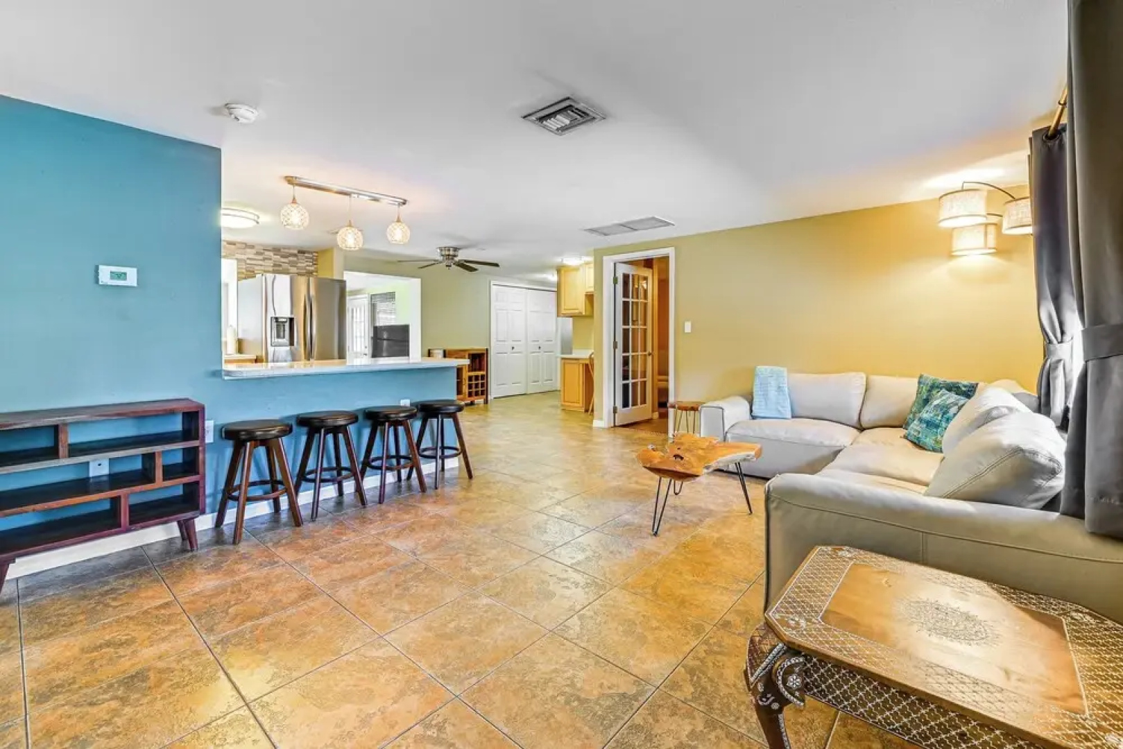 10 Mi to Bonita Beach: Pet-friendly Home w/ Yard!