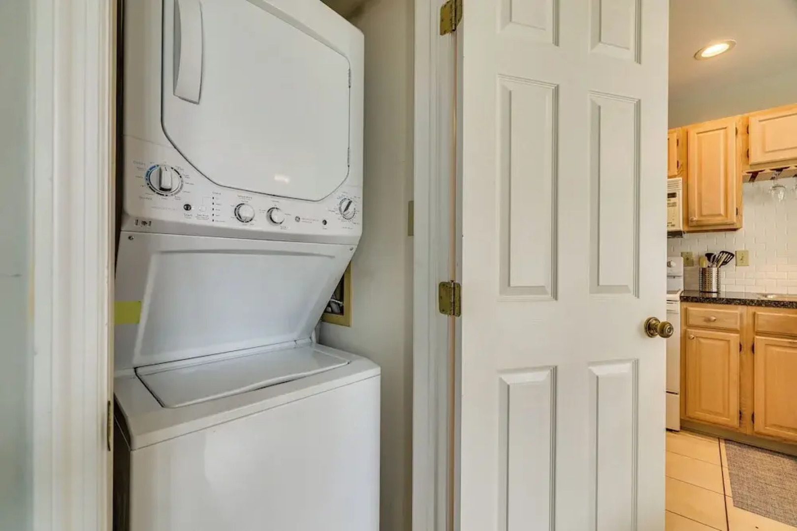 Deck & Pool Access: Lake Harmony Home!