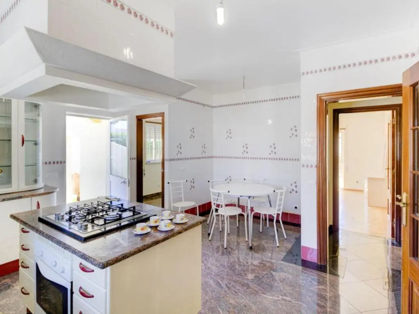 Casa Santa Isabel wonderful 6 bedroom villa sleeps 12 located just outside the traditional seaside