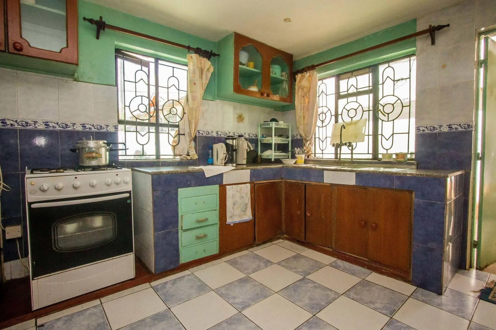 Nairobi Airport Rest House