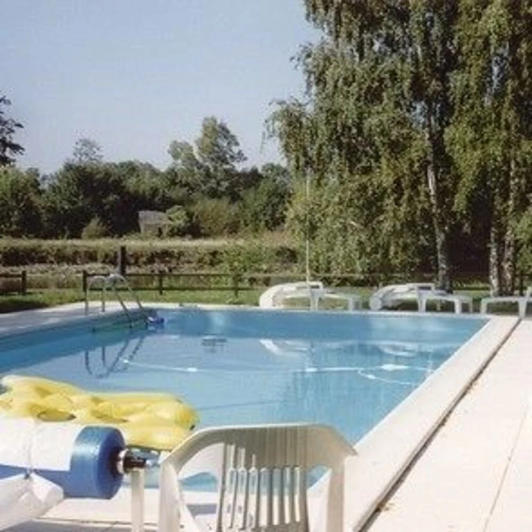 Logis Hotel Le Port Saint Aubin