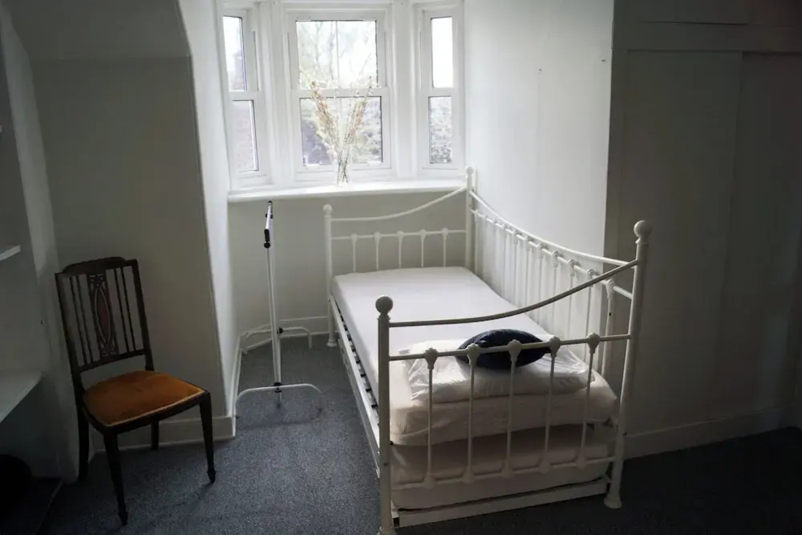 3-bed Cottage With Garden in Kirriemuir Centre