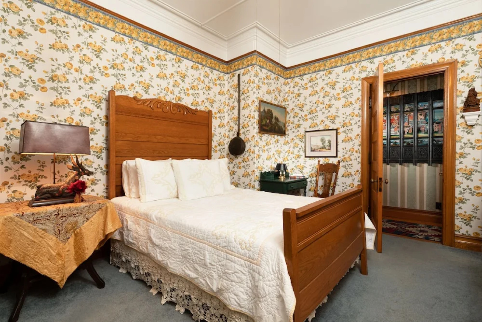 The Dempsey Manor Bed & Breakfast Inn