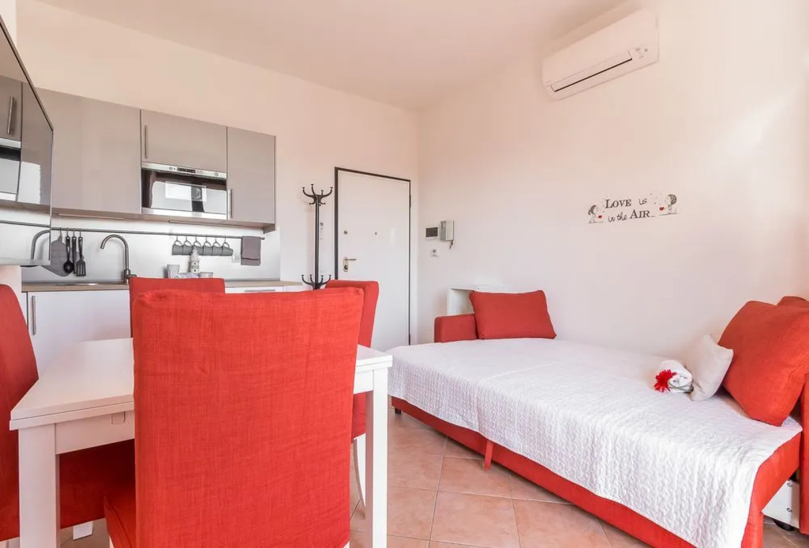 Alessia's Flat - Affori 2