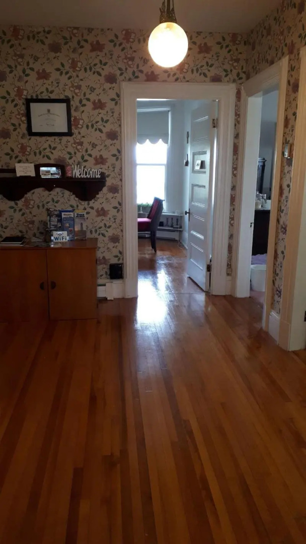 Hillside Landing B&B