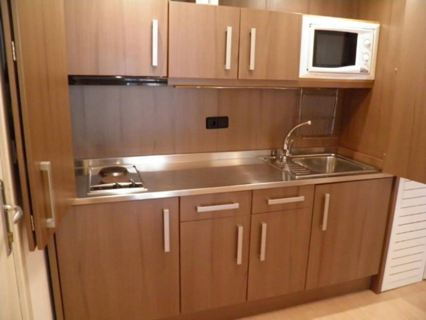 Apartaments Sant Jordi Fontanella