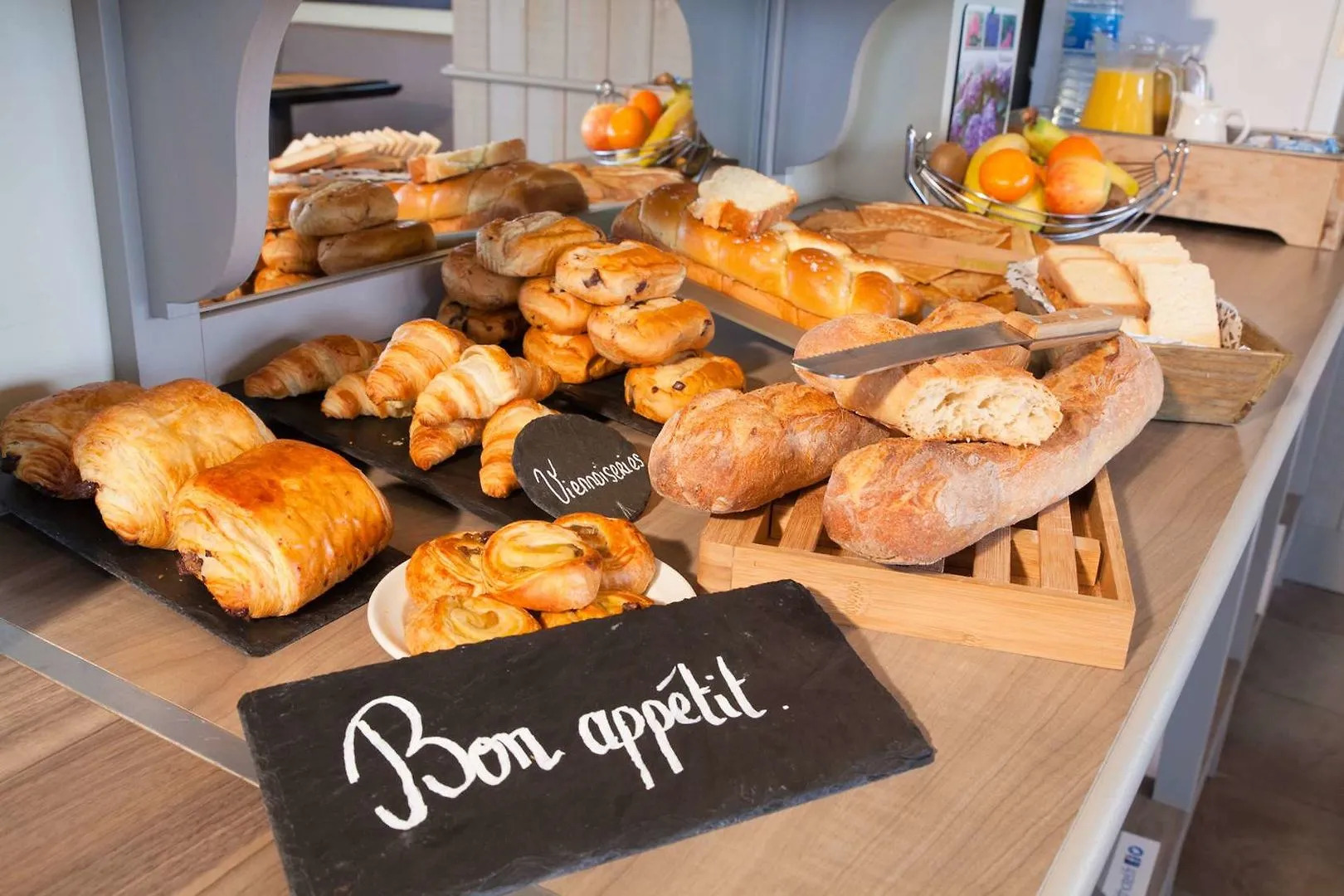 Brit Hotel Lannion - Perros Guirec