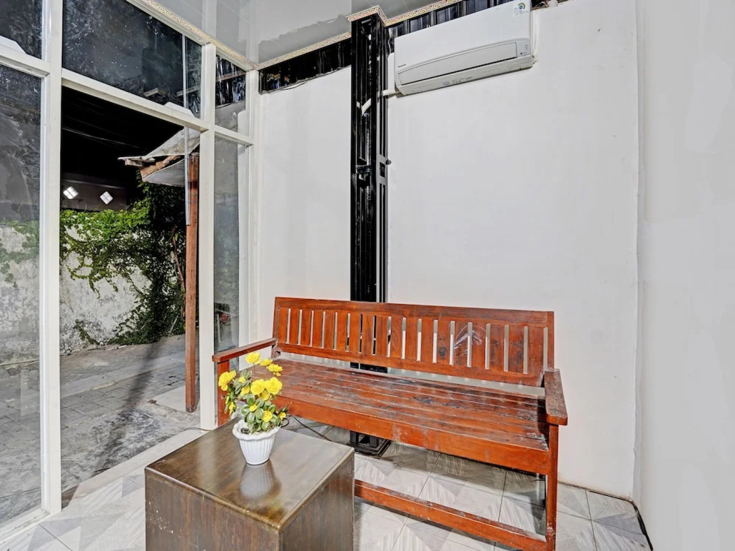 Hotel O Grand Syariah Hagawa Lamongan Near SPORT CENTER LAMONGAN