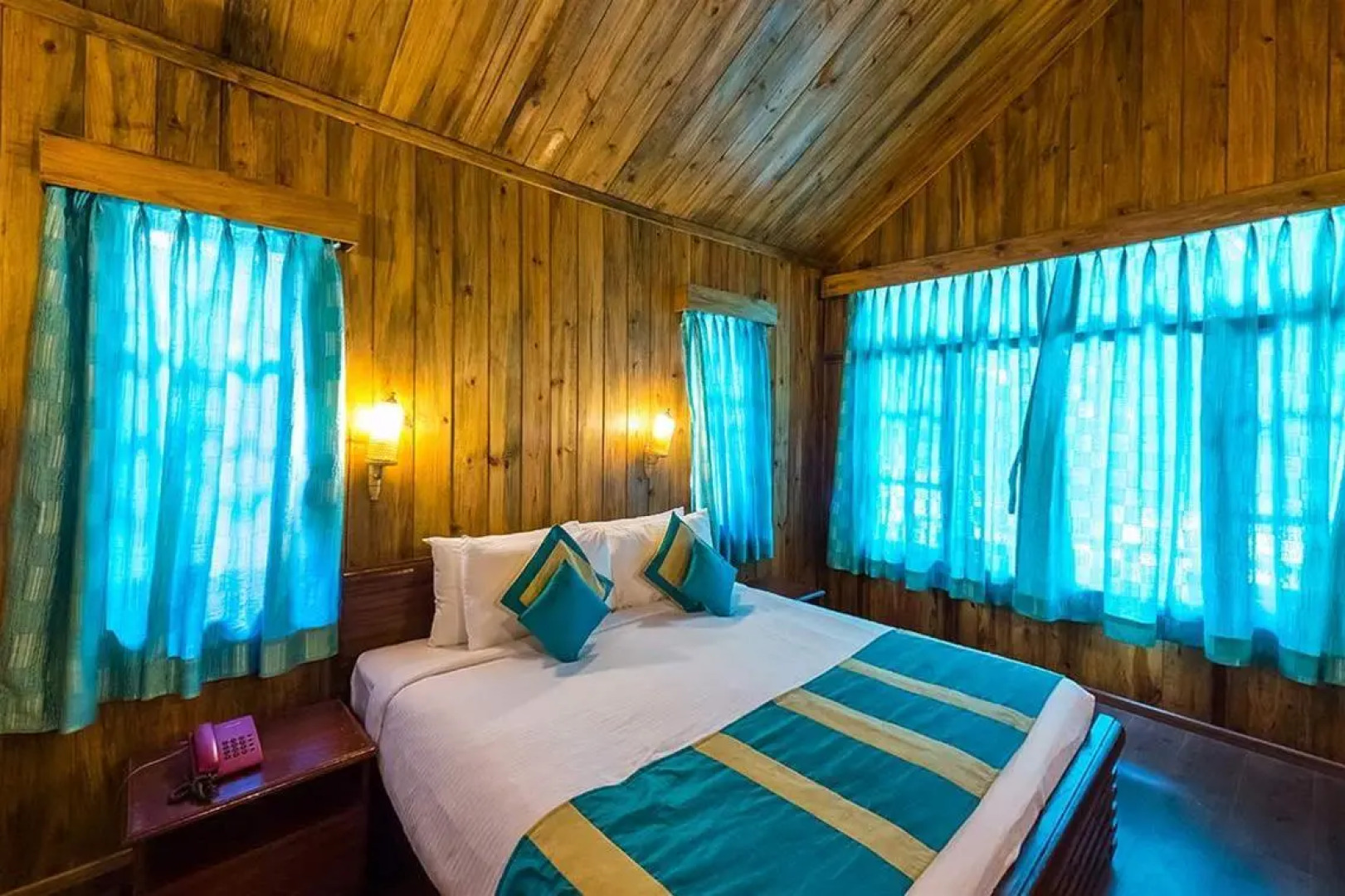 Symphony Palms Beach Resort