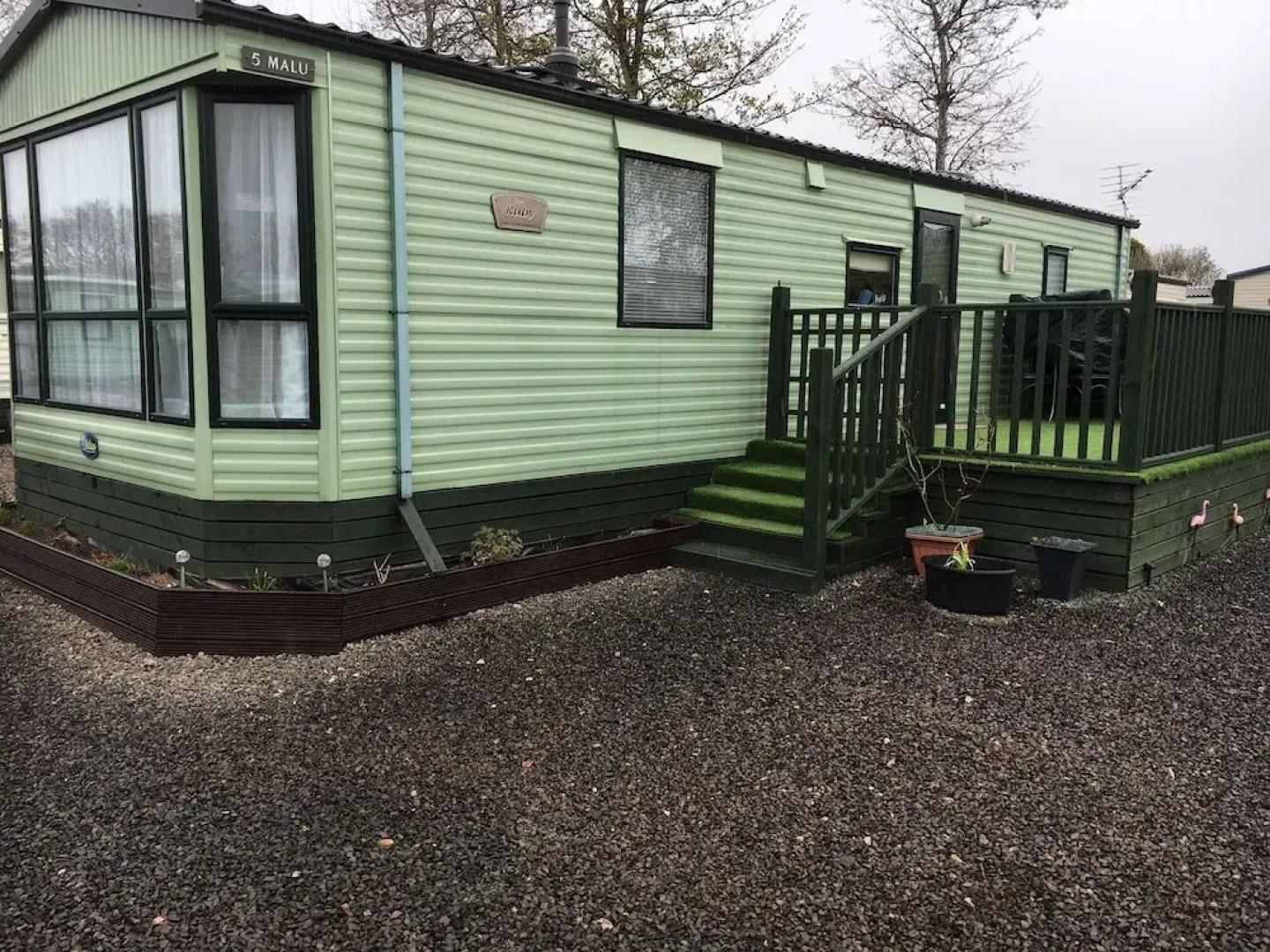 Homely 23 Bed Static Caravan, Quiet Peaceful Site