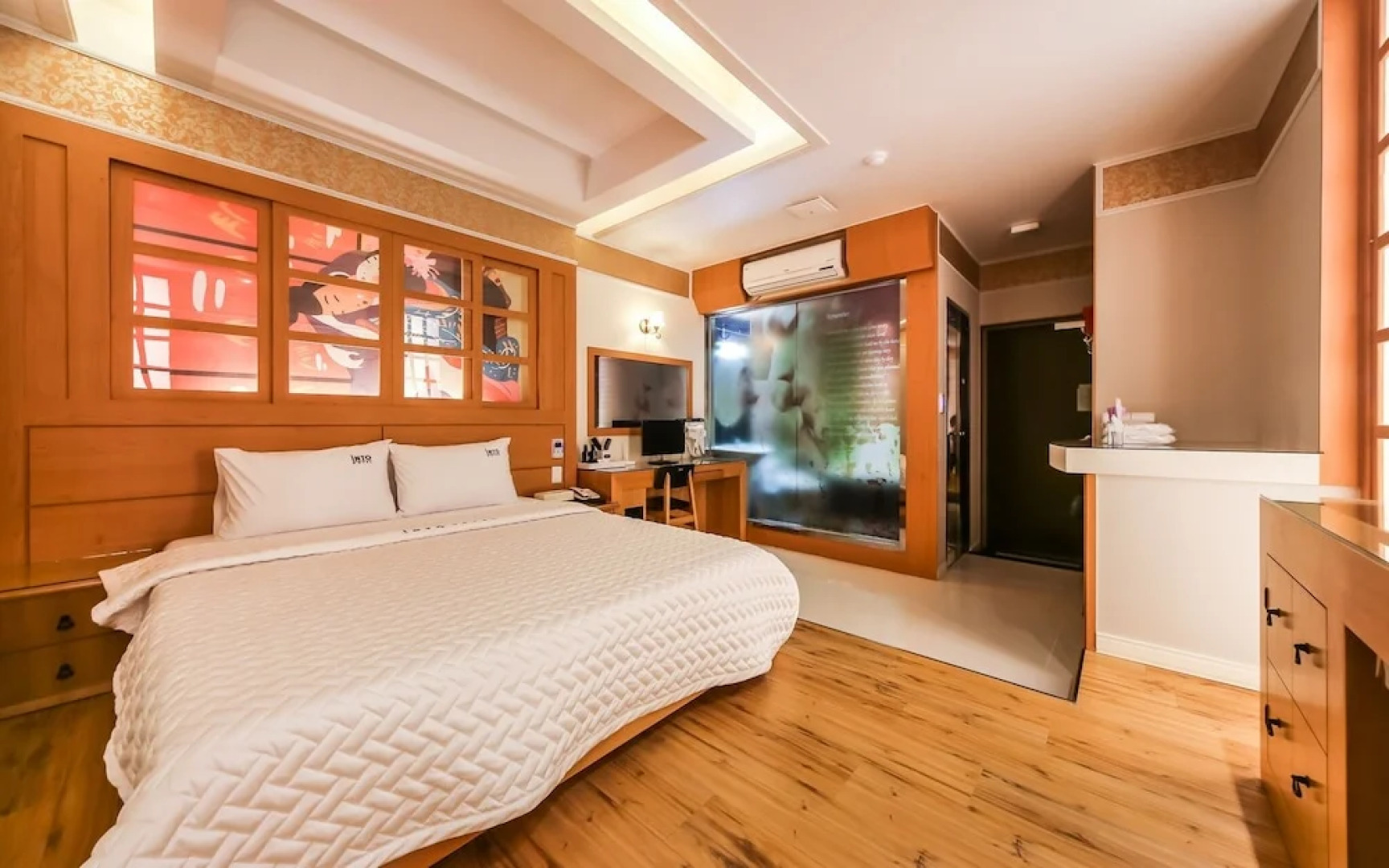 Yeongdeok Ganggu Port Into