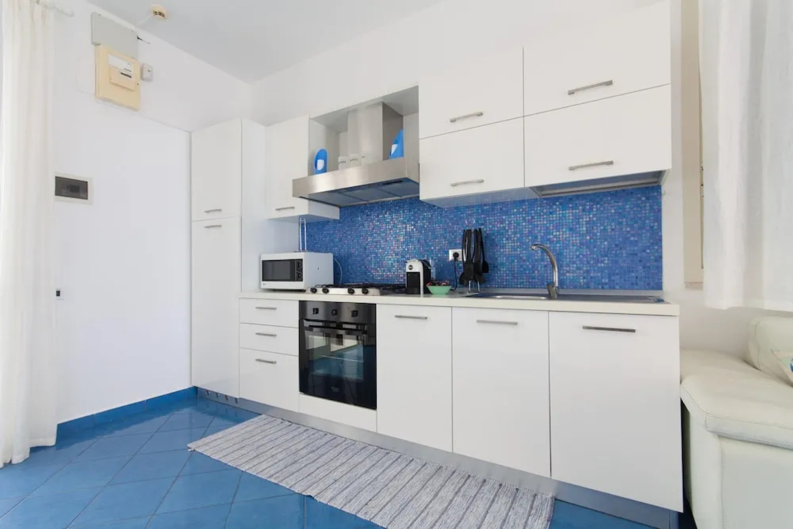 Apartment With 3 Bedrooms in Piano di Trappeto, With Wonderful sea Vie