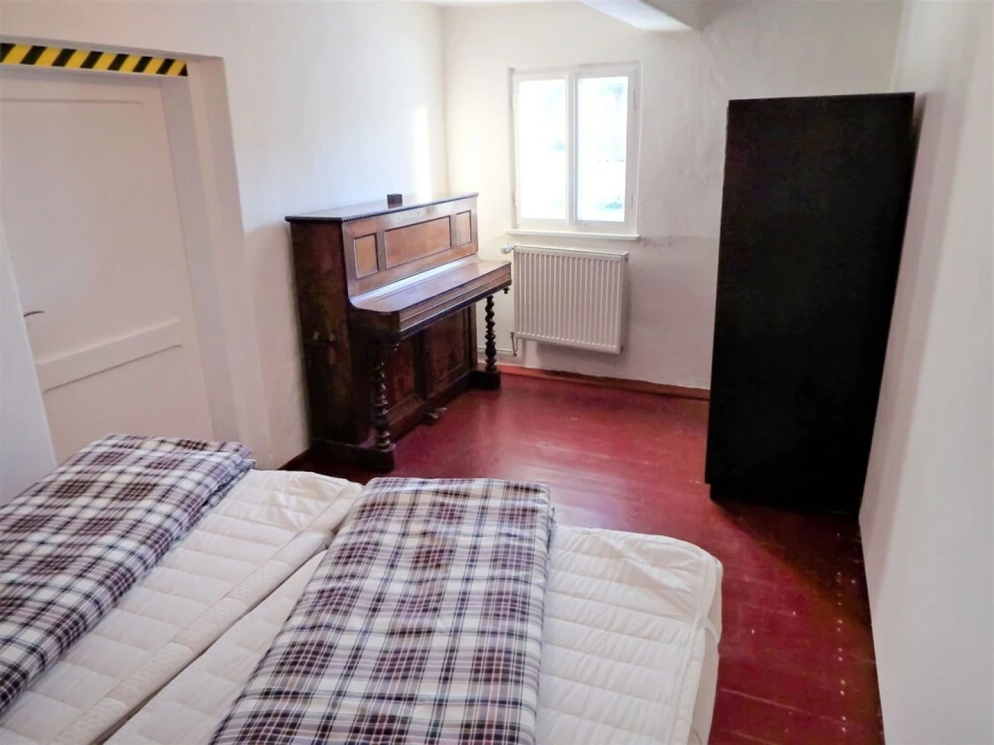 Lenora II Lenora in Lenora