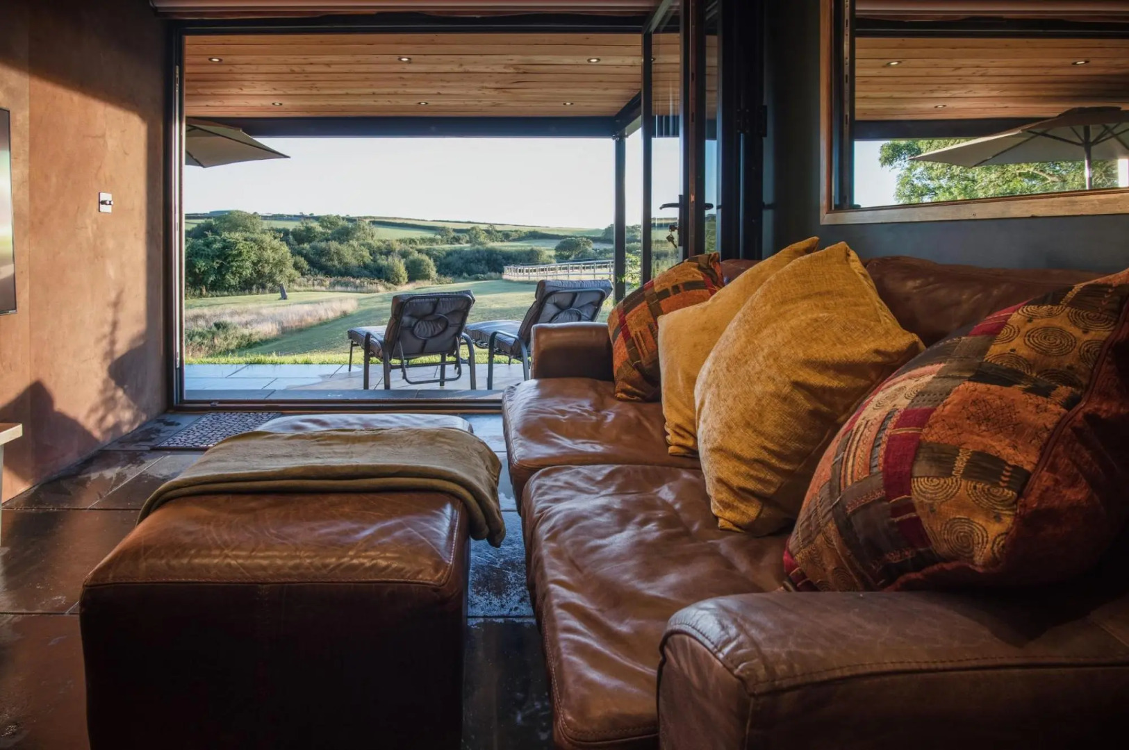 Tawny Lodge - 1 Bedroom - Blossom Farm